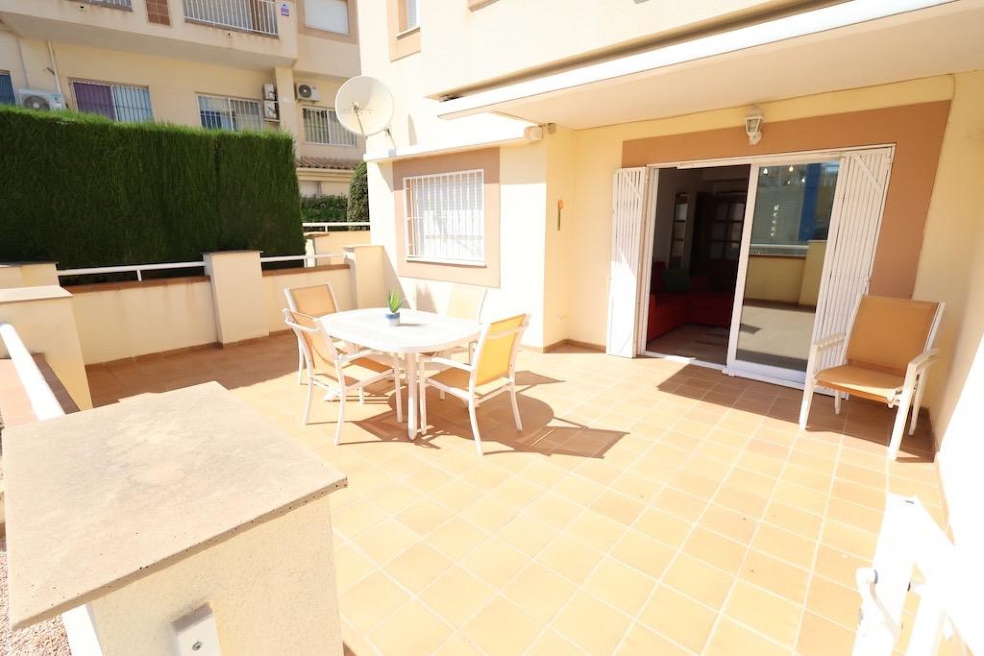Återförsäljning - Apartment -
Orihuela Costa - Campoamor