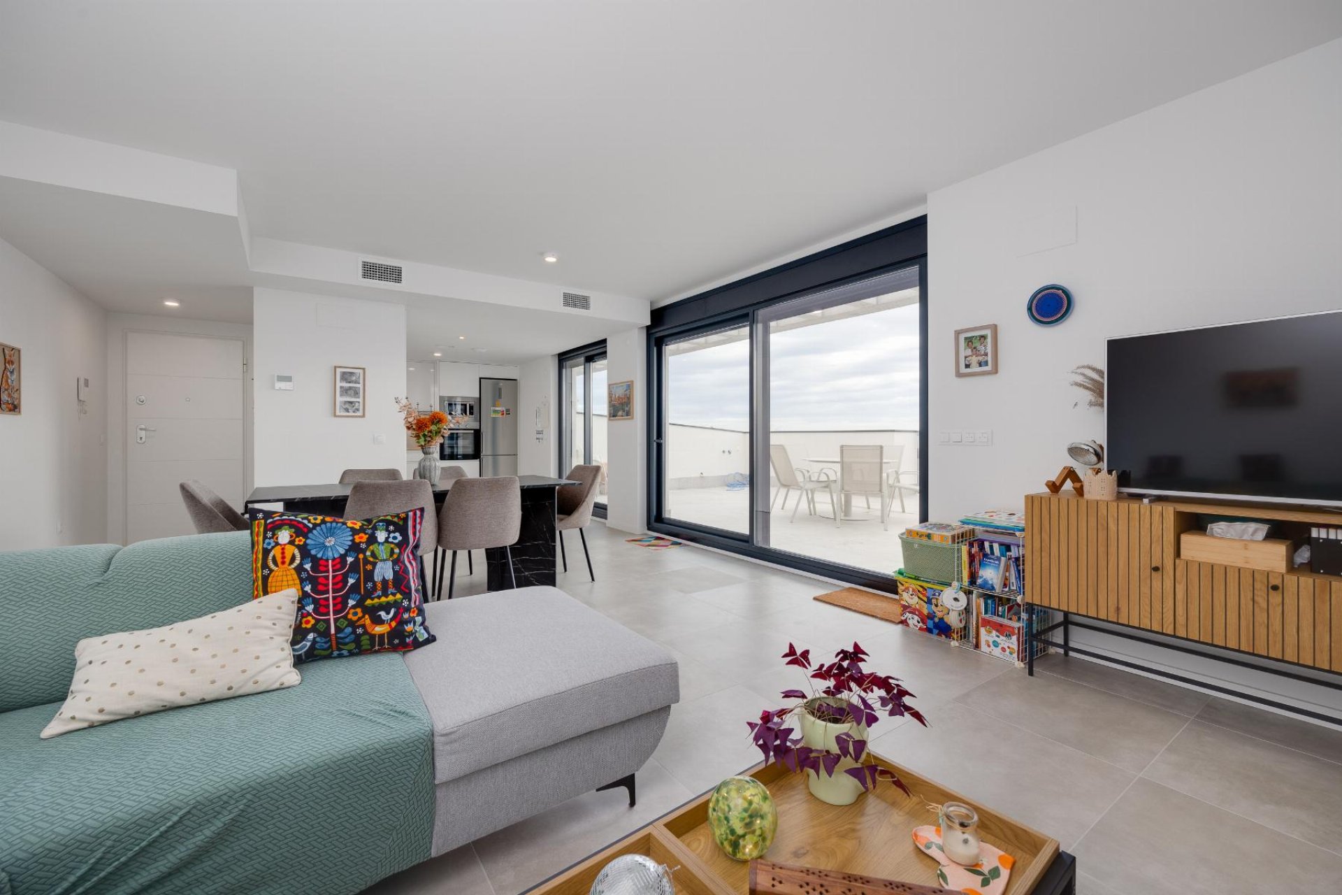 Återförsäljning - Apartment -
Orihuela Costa - Campoamor
