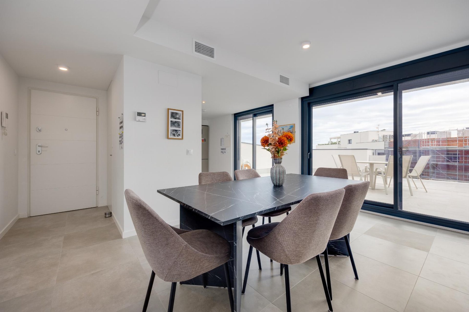 Återförsäljning - Apartment -
Orihuela Costa - Campoamor