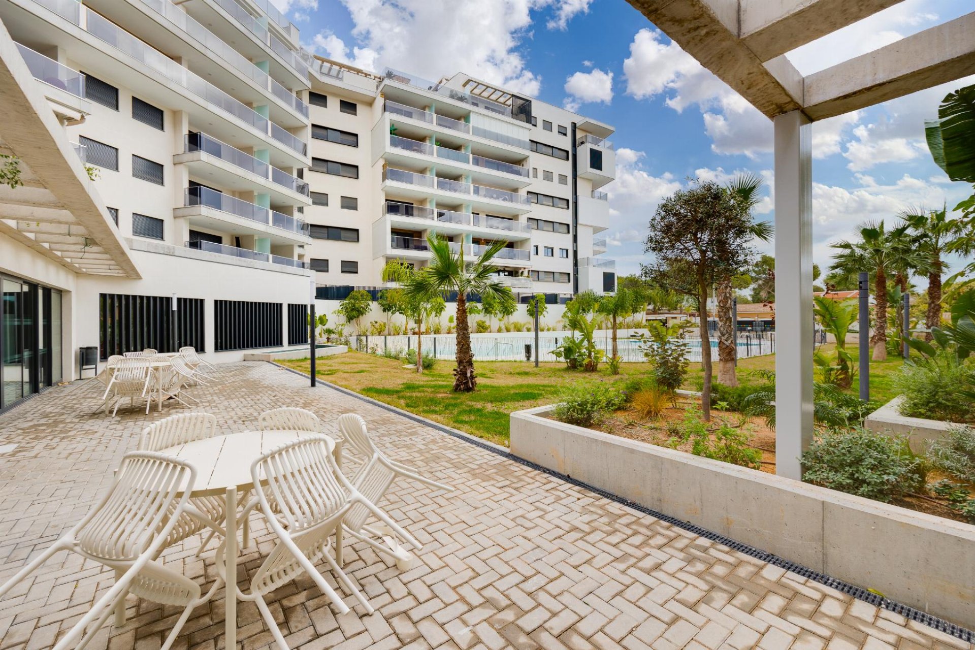 Återförsäljning - Apartment -
Orihuela Costa - Campoamor