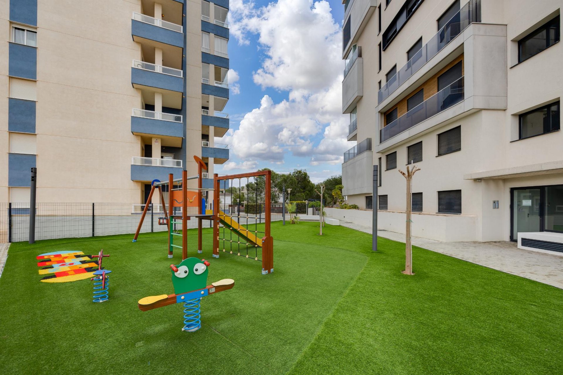 Återförsäljning - Apartment -
Orihuela Costa - Campoamor