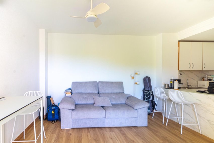 Återförsäljning - Apartment -
Orihuela Costa - Campoamor