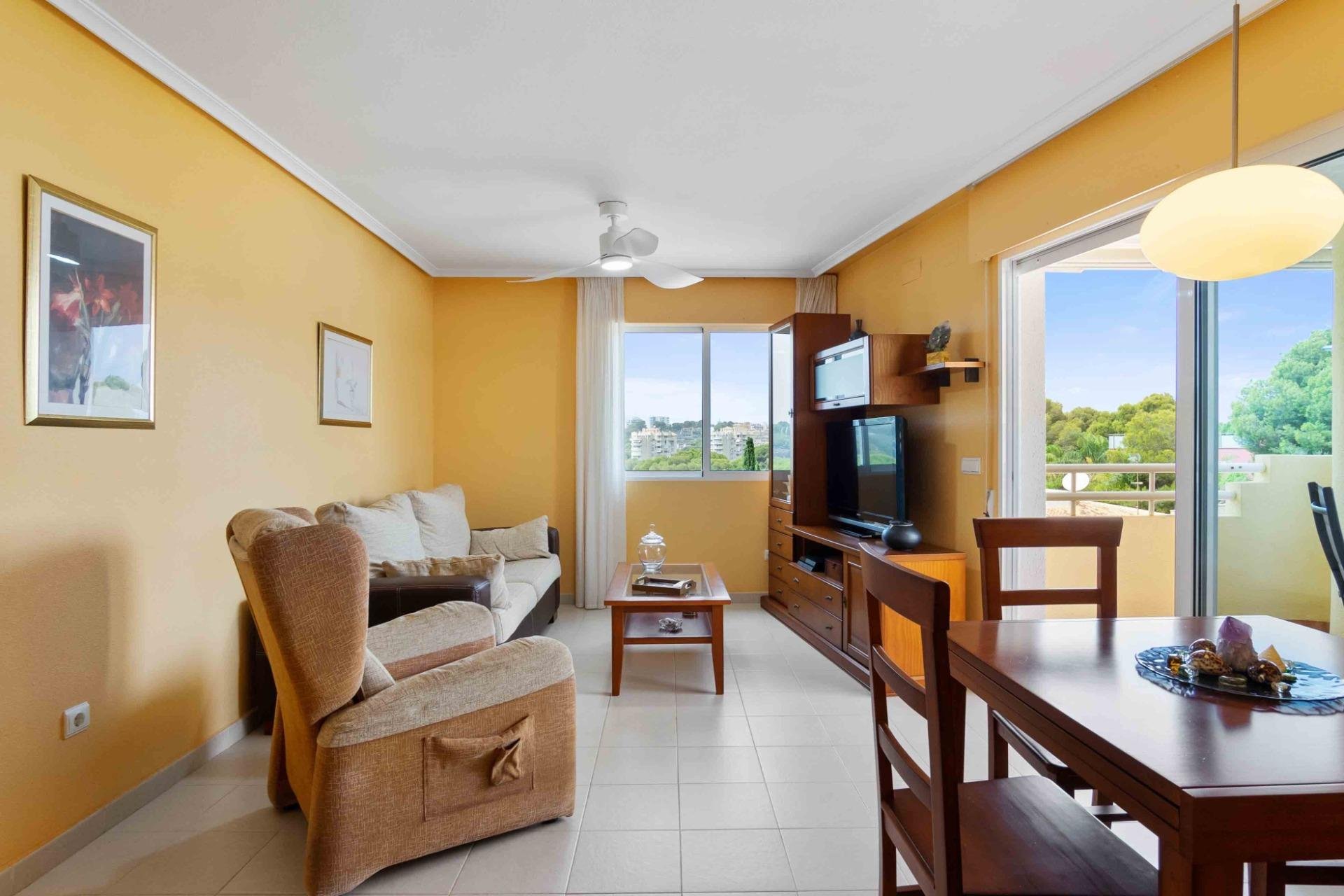 Återförsäljning - Apartment -
Orihuela Costa - Campoamor