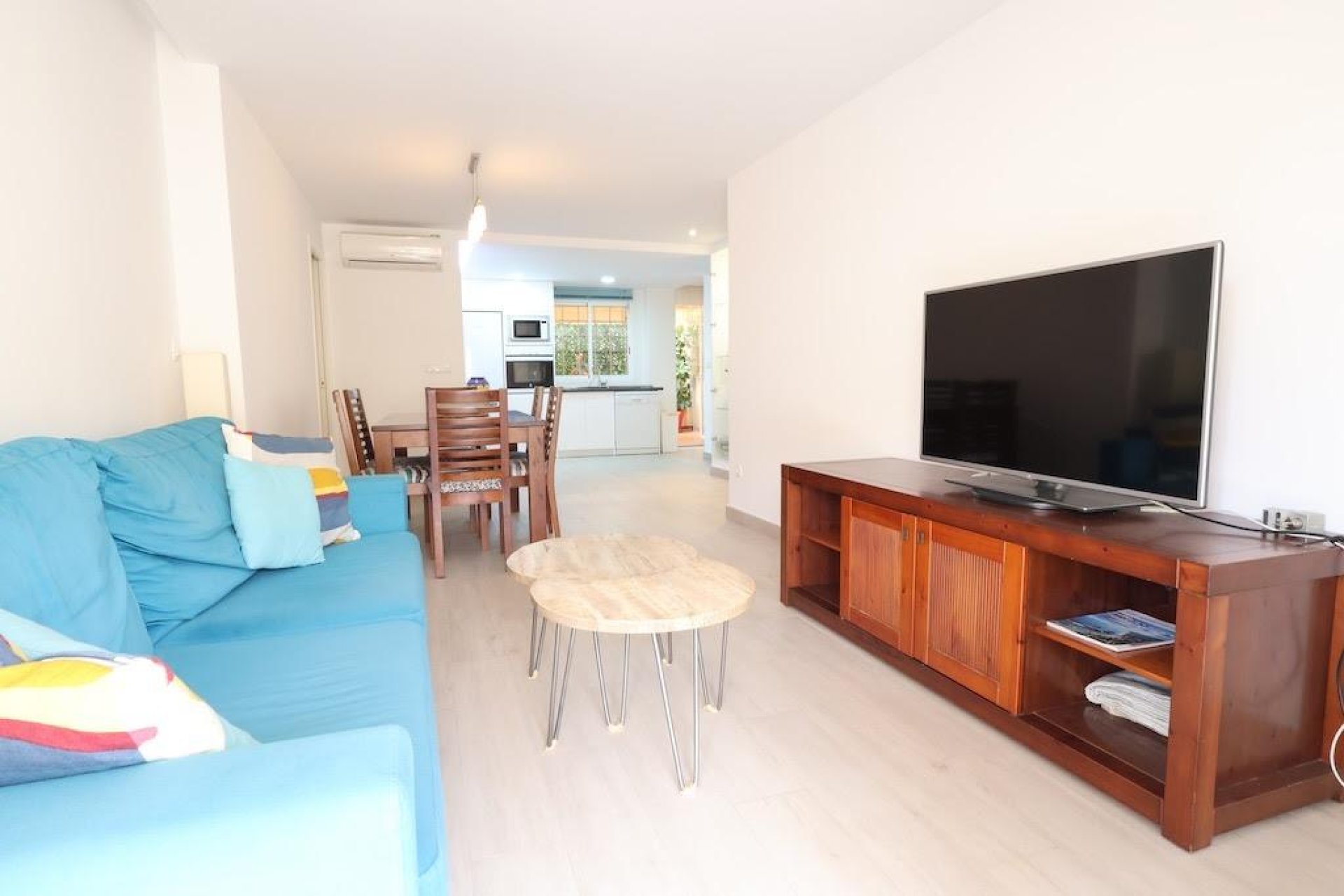 Återförsäljning - Apartment -
Orihuela Costa - Campoamor