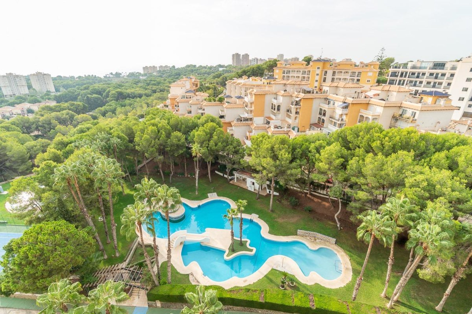 Återförsäljning - Apartment -
Orihuela Costa - Campoamor