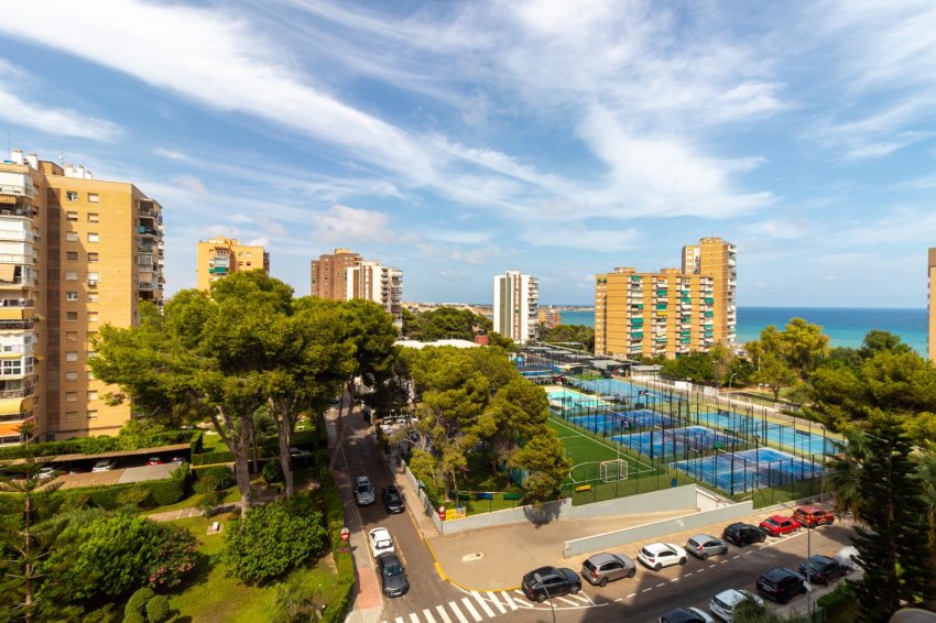 Återförsäljning - Apartment -
Orihuela Costa - Campoamor