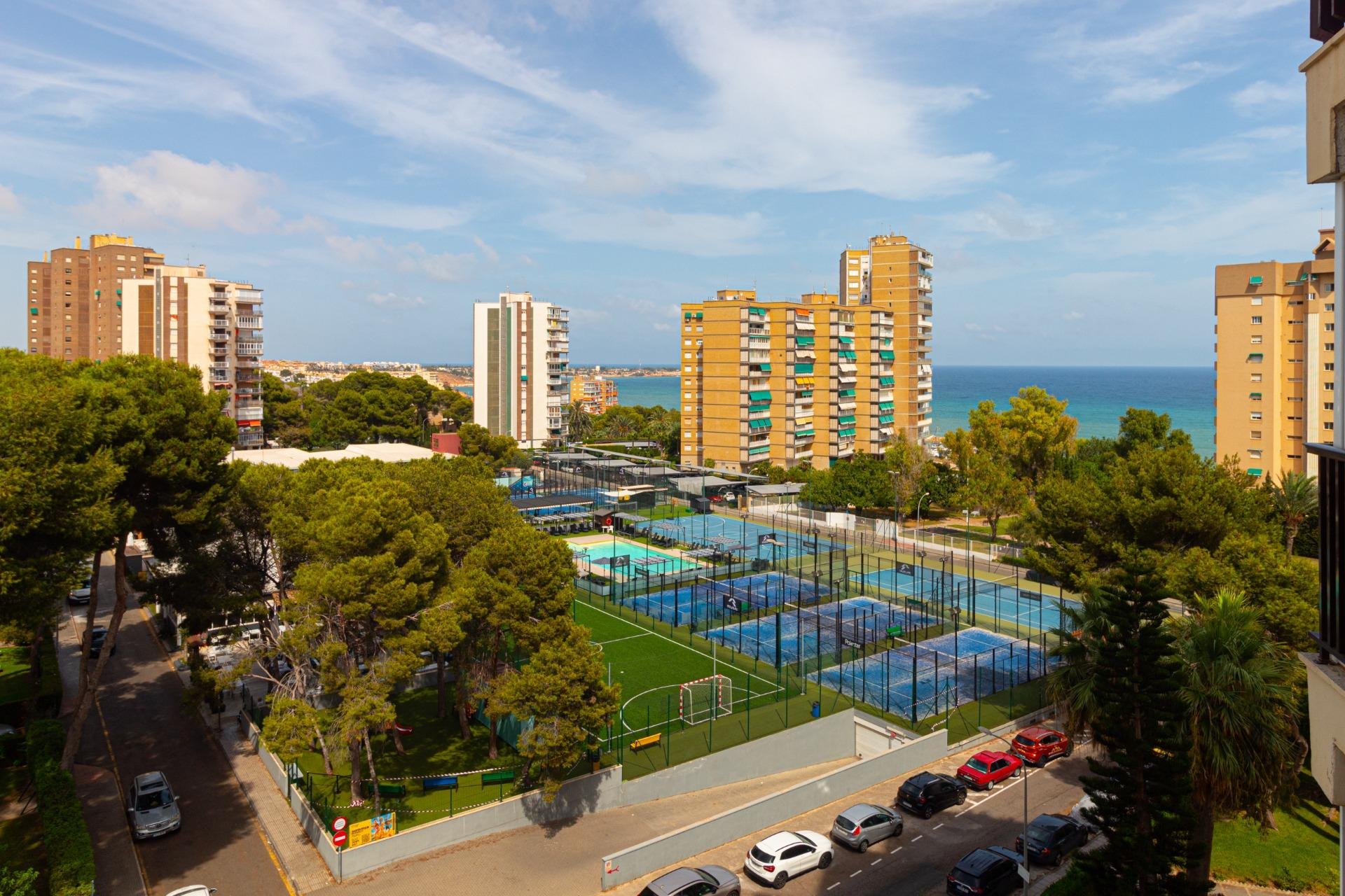 Återförsäljning - Apartment -
Orihuela Costa - Campoamor