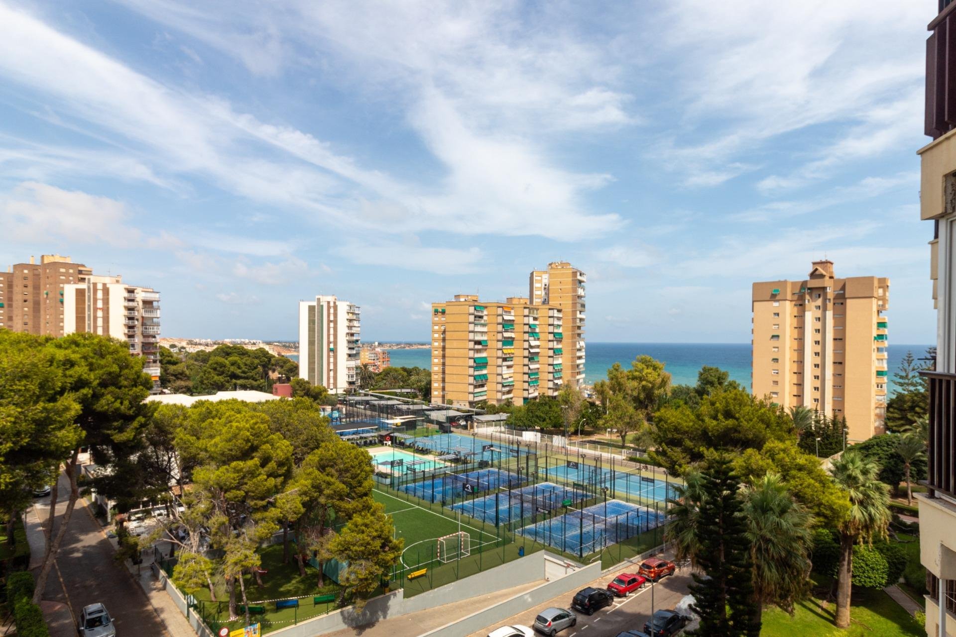Återförsäljning - Apartment -
Orihuela Costa - Campoamor
