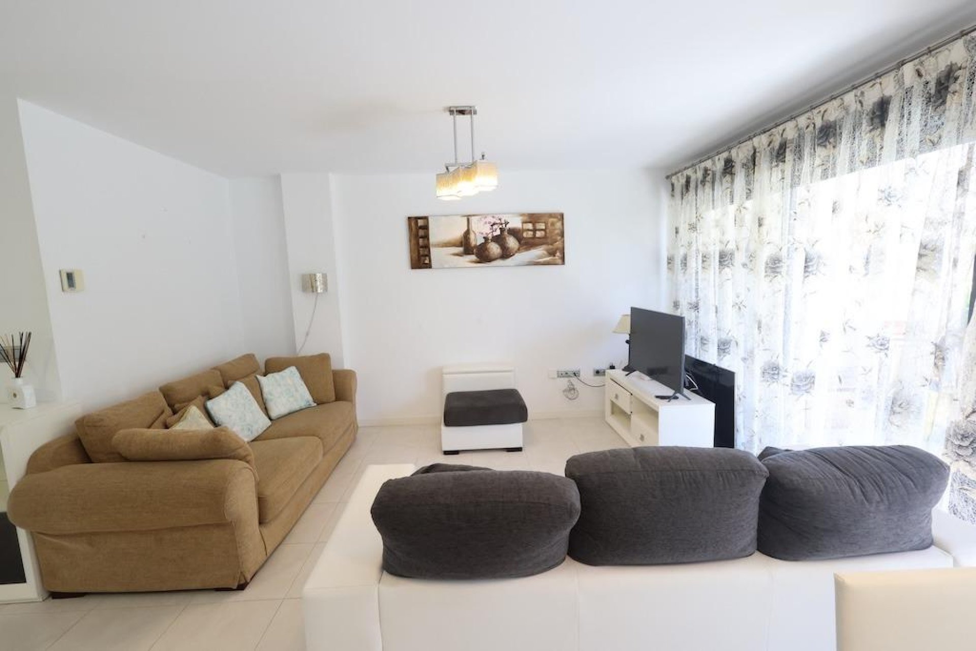 Återförsäljning - Apartment -
Orihuela Costa - Campoamor