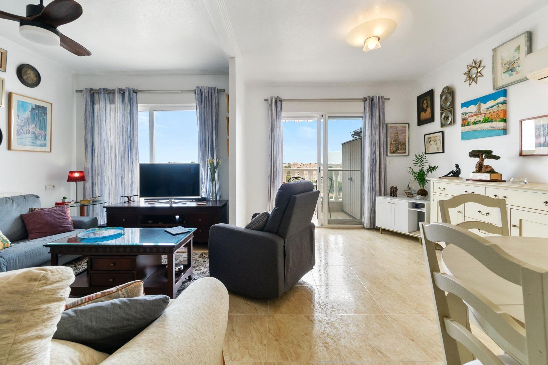 Återförsäljning - Apartment -
Orihuela Costa - Campoamor