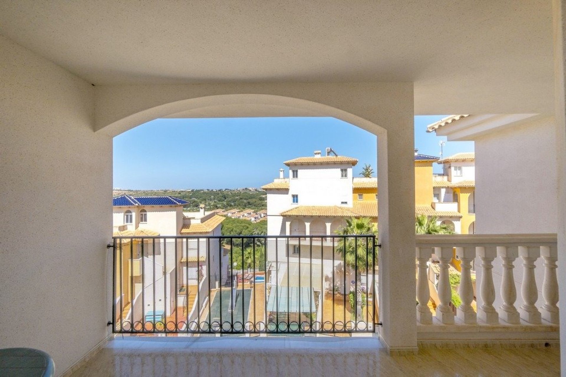 Återförsäljning - Apartment -
Orihuela Costa - Campoamor