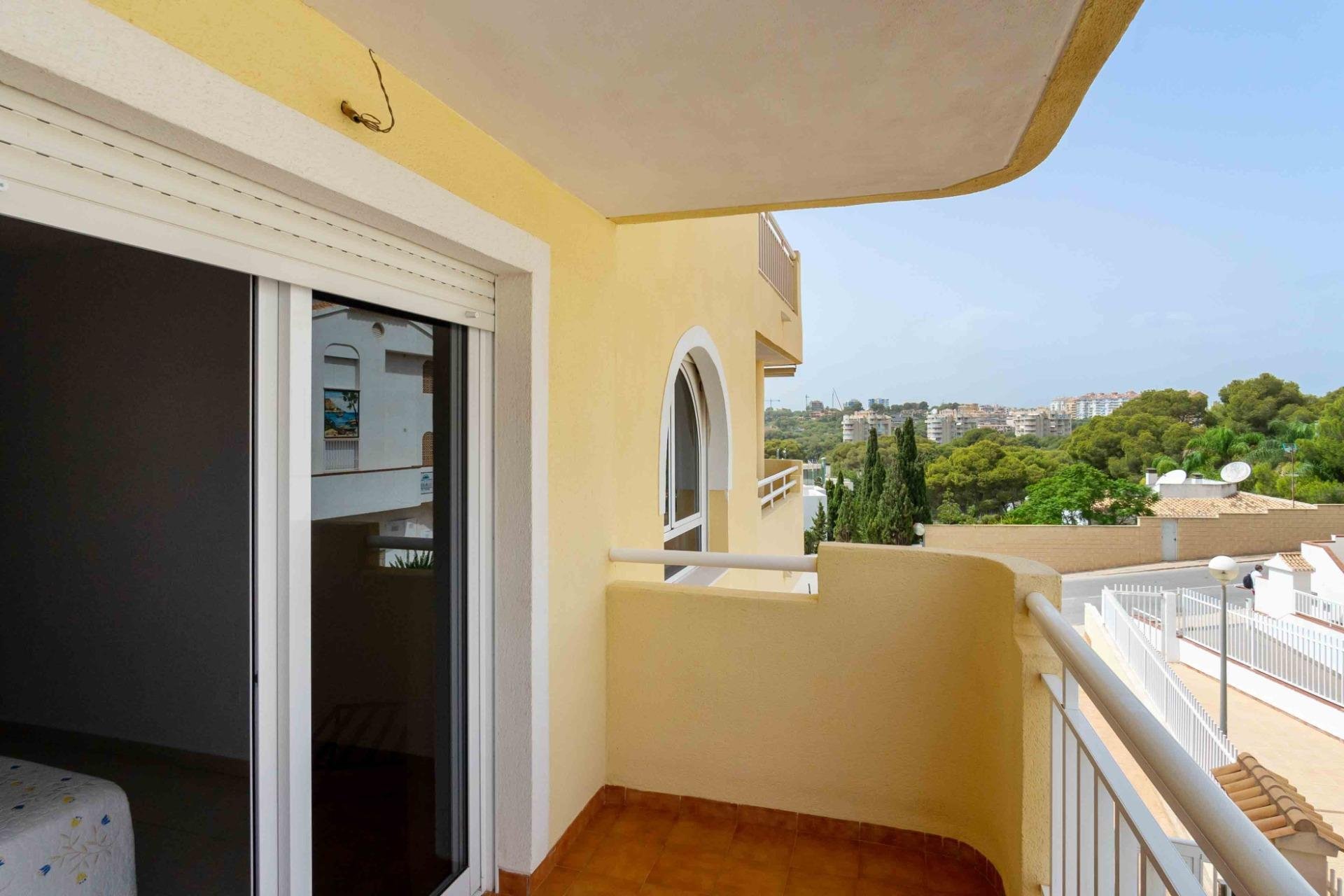 Återförsäljning - Apartment -
Orihuela Costa - Campoamor