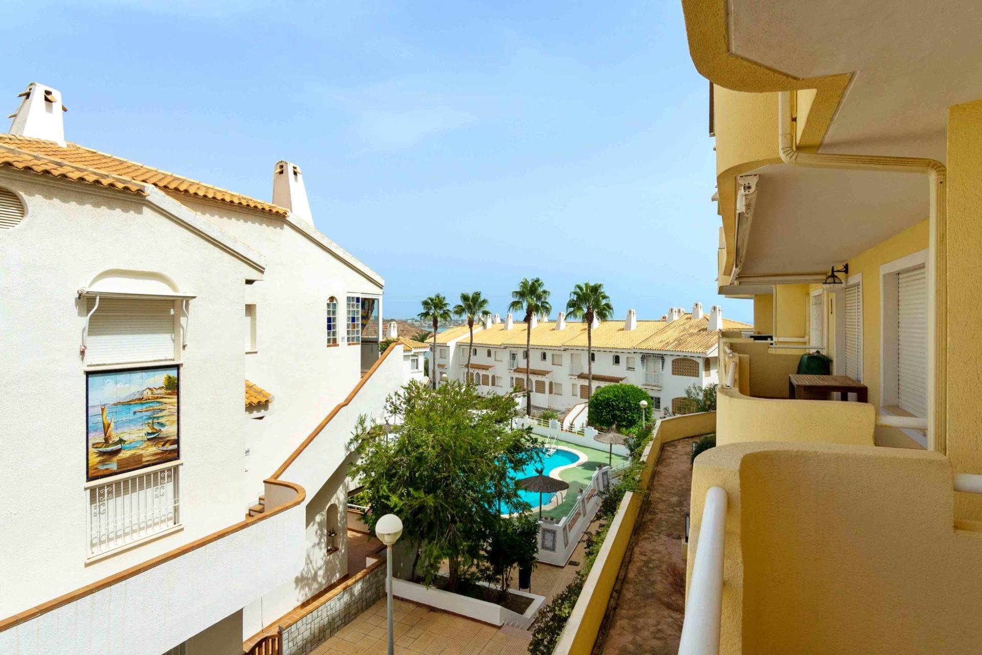 Återförsäljning - Apartment -
Orihuela Costa - Campoamor