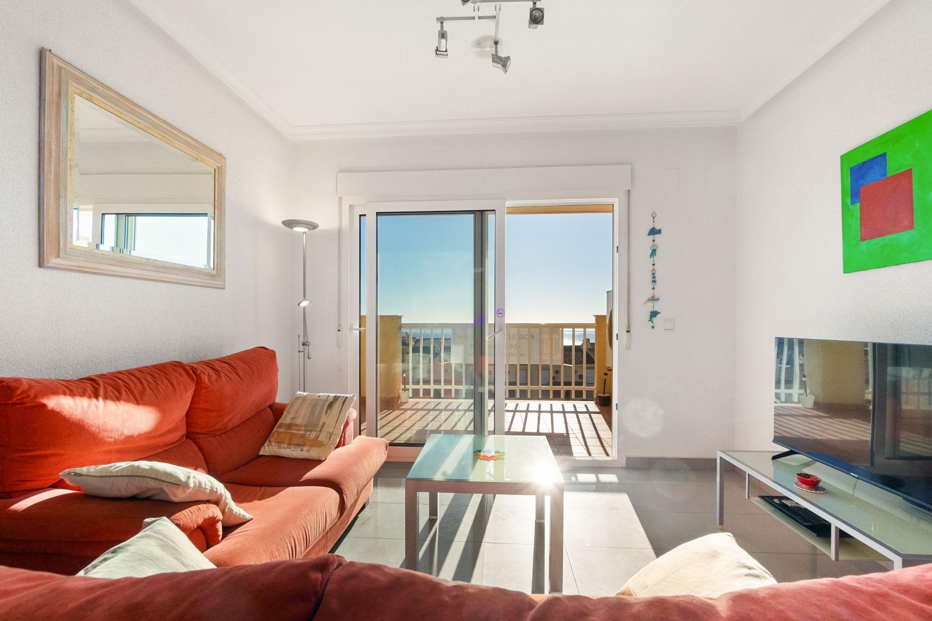 Återförsäljning - Apartment -
Orihuela Costa - Campoamor