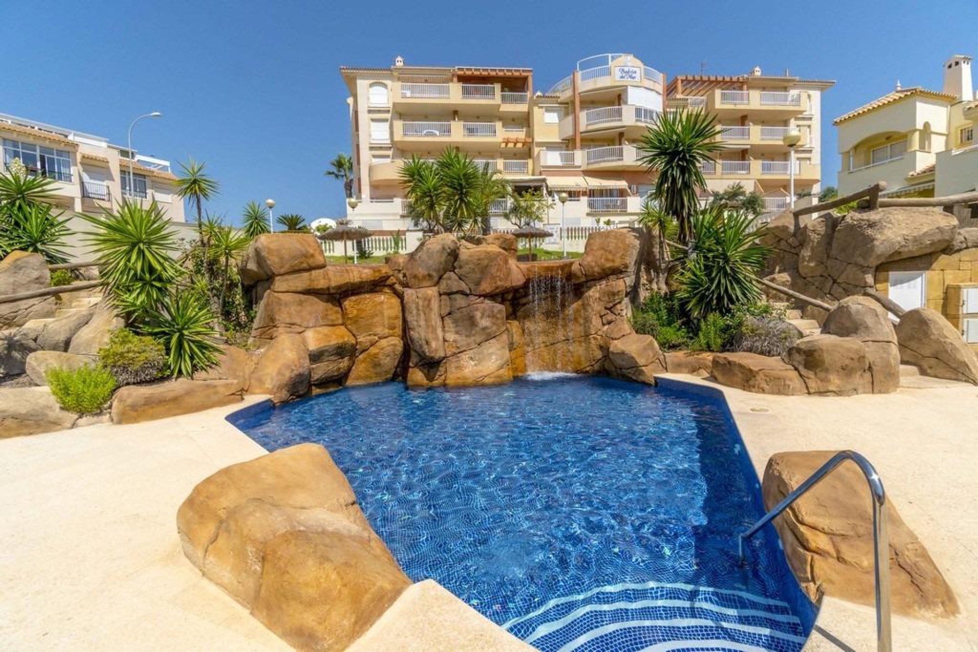 Återförsäljning - Apartment -
Orihuela Costa - Campoamor