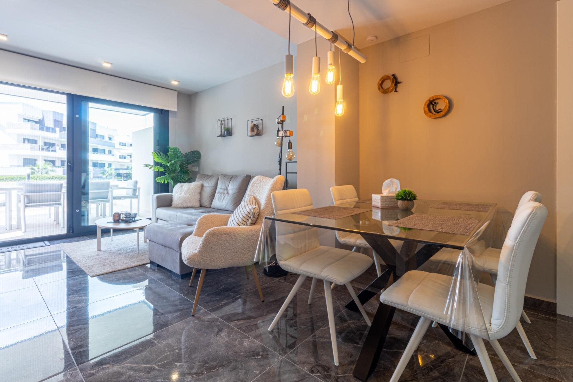 Återförsäljning - Apartment -
Orihuela Costa - La Florida