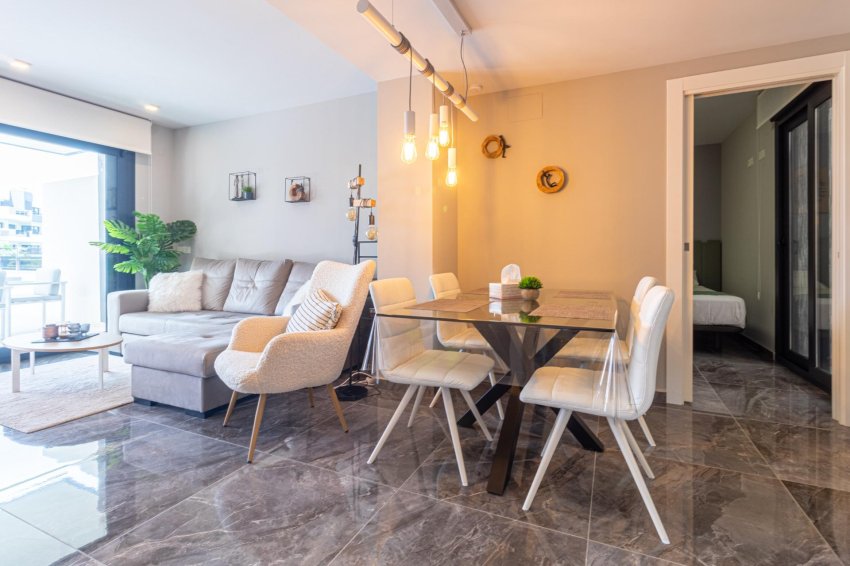 Återförsäljning - Apartment -
Orihuela Costa - La Florida