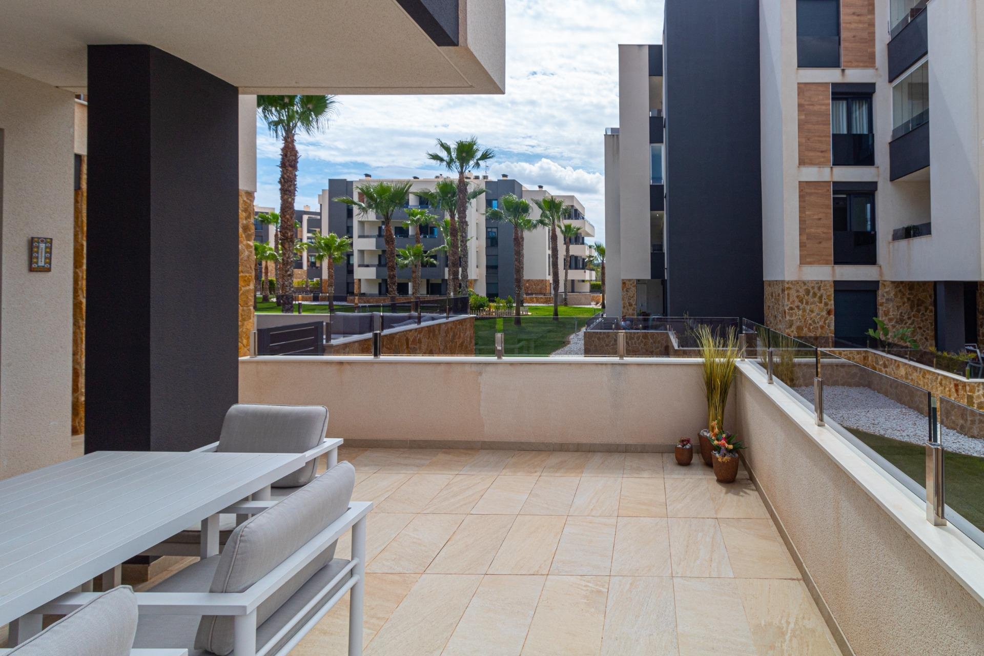 Återförsäljning - Apartment -
Orihuela Costa - La Florida