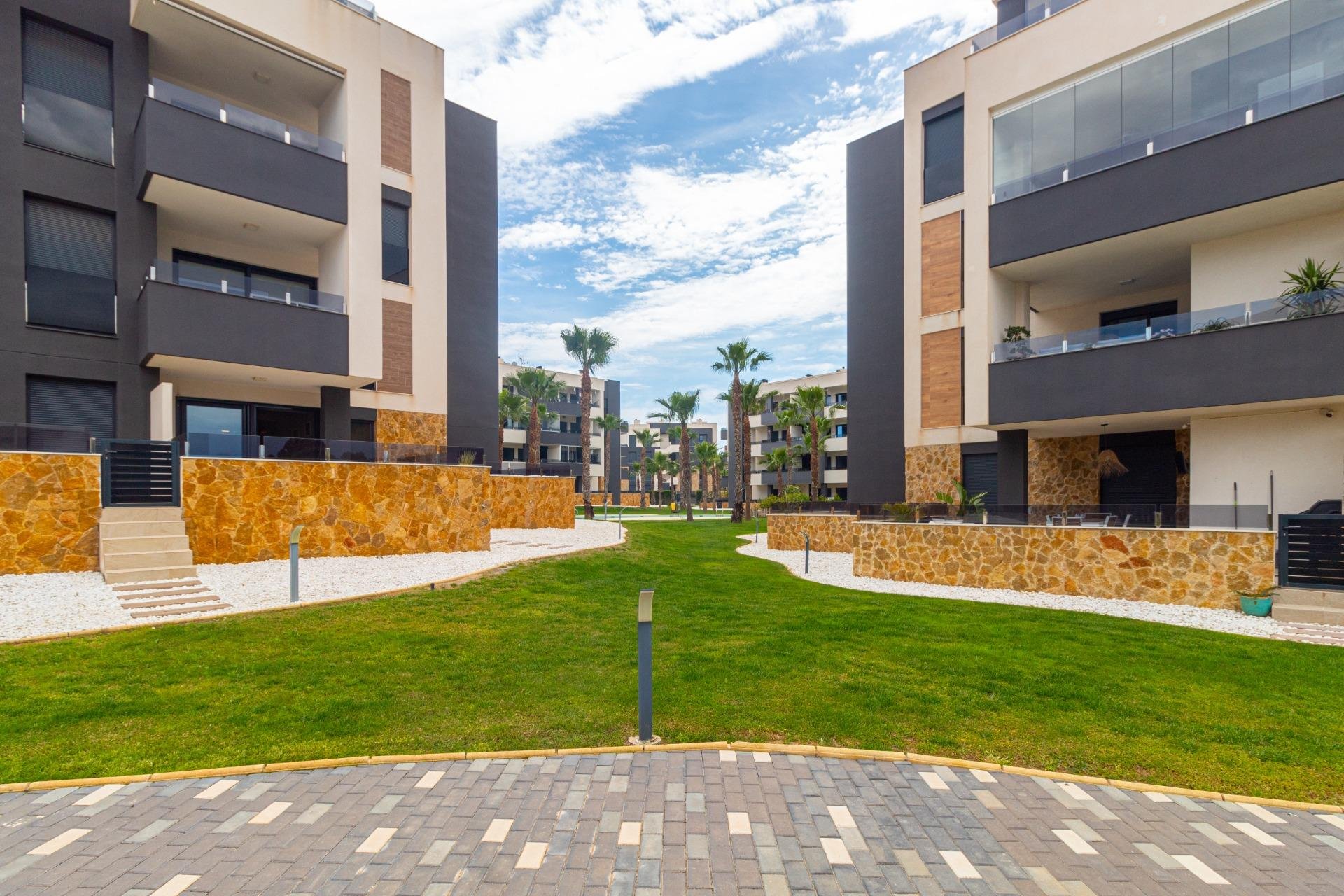Återförsäljning - Apartment -
Orihuela Costa - La Florida
