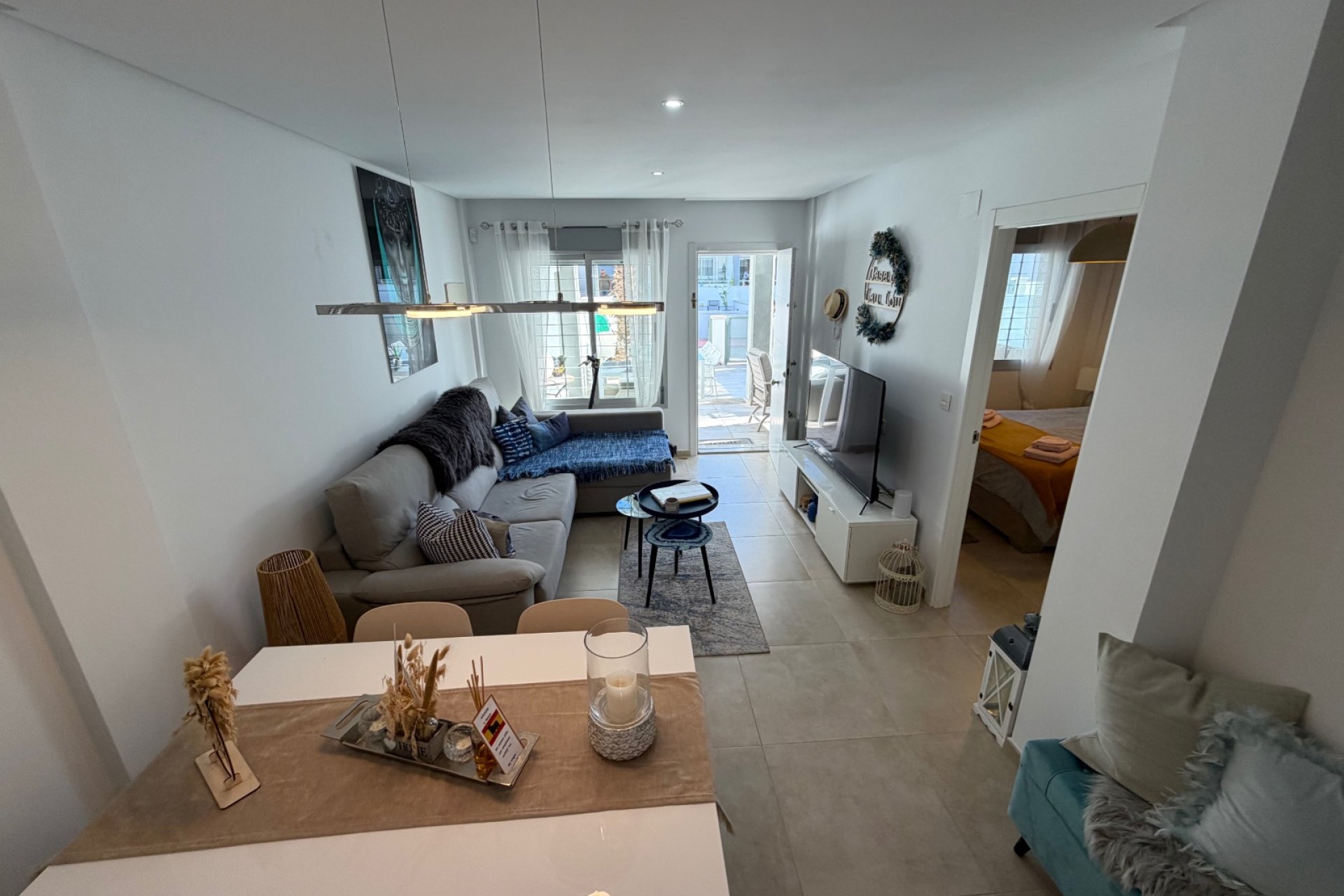 Återförsäljning - Apartment -
Orihuela Costa - La Florida