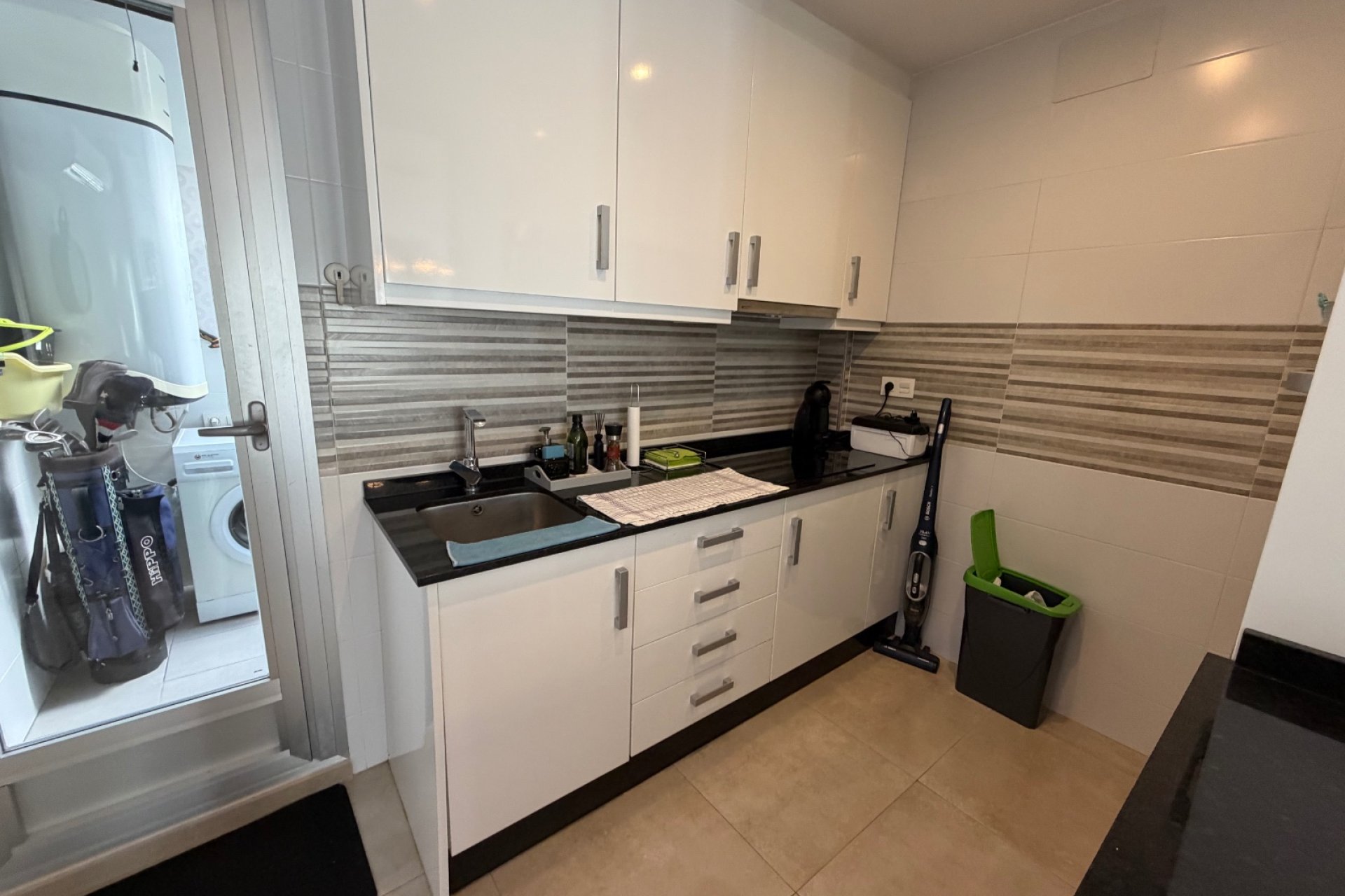 Återförsäljning - Apartment -
Orihuela Costa - La Florida