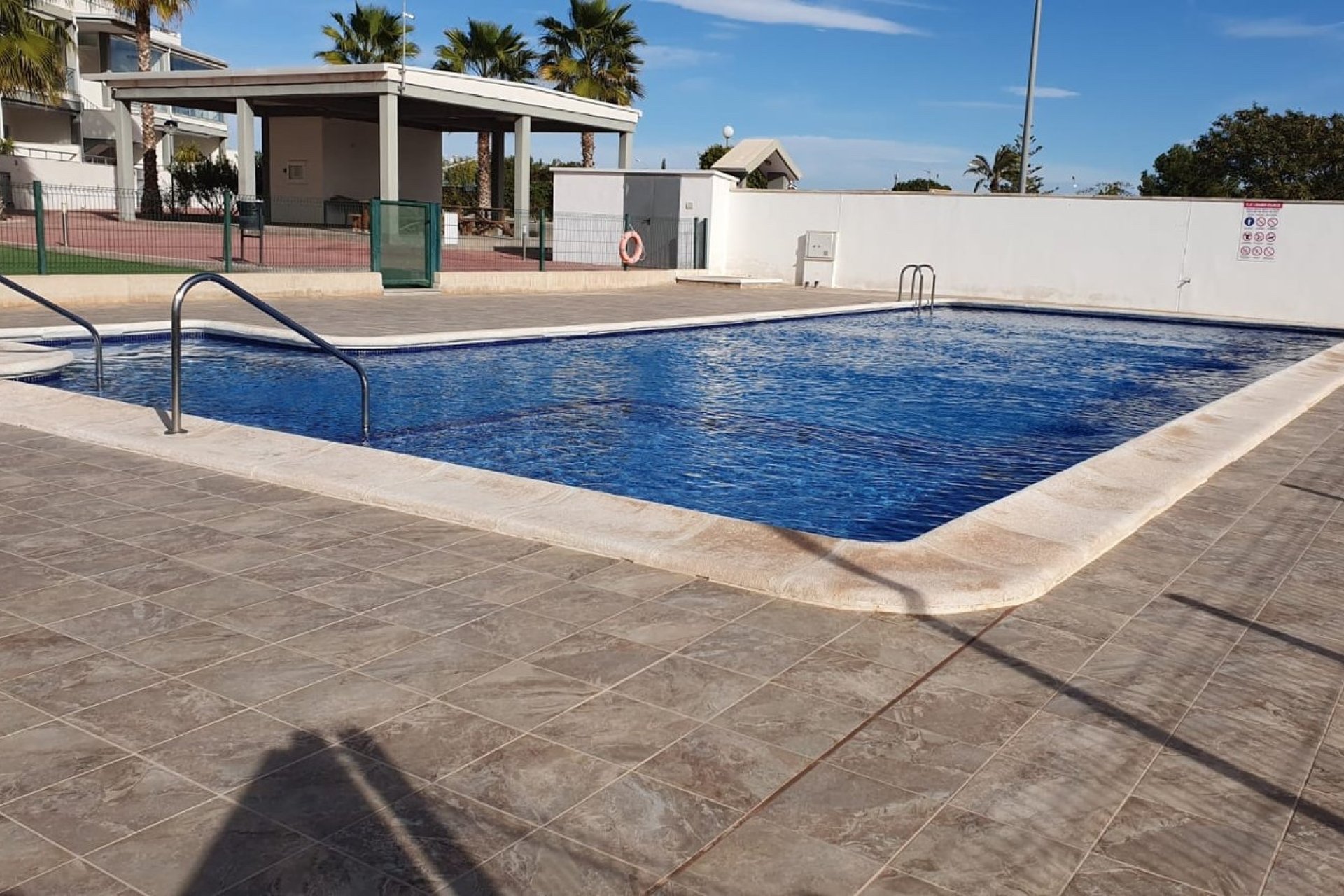 Återförsäljning - Apartment -
Orihuela Costa - La Florida