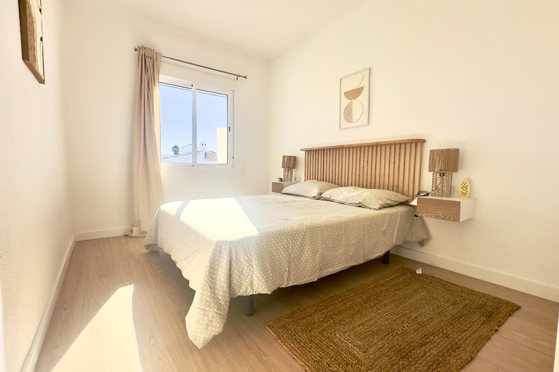 Återförsäljning - Apartment -
Orihuela Costa - La Regia