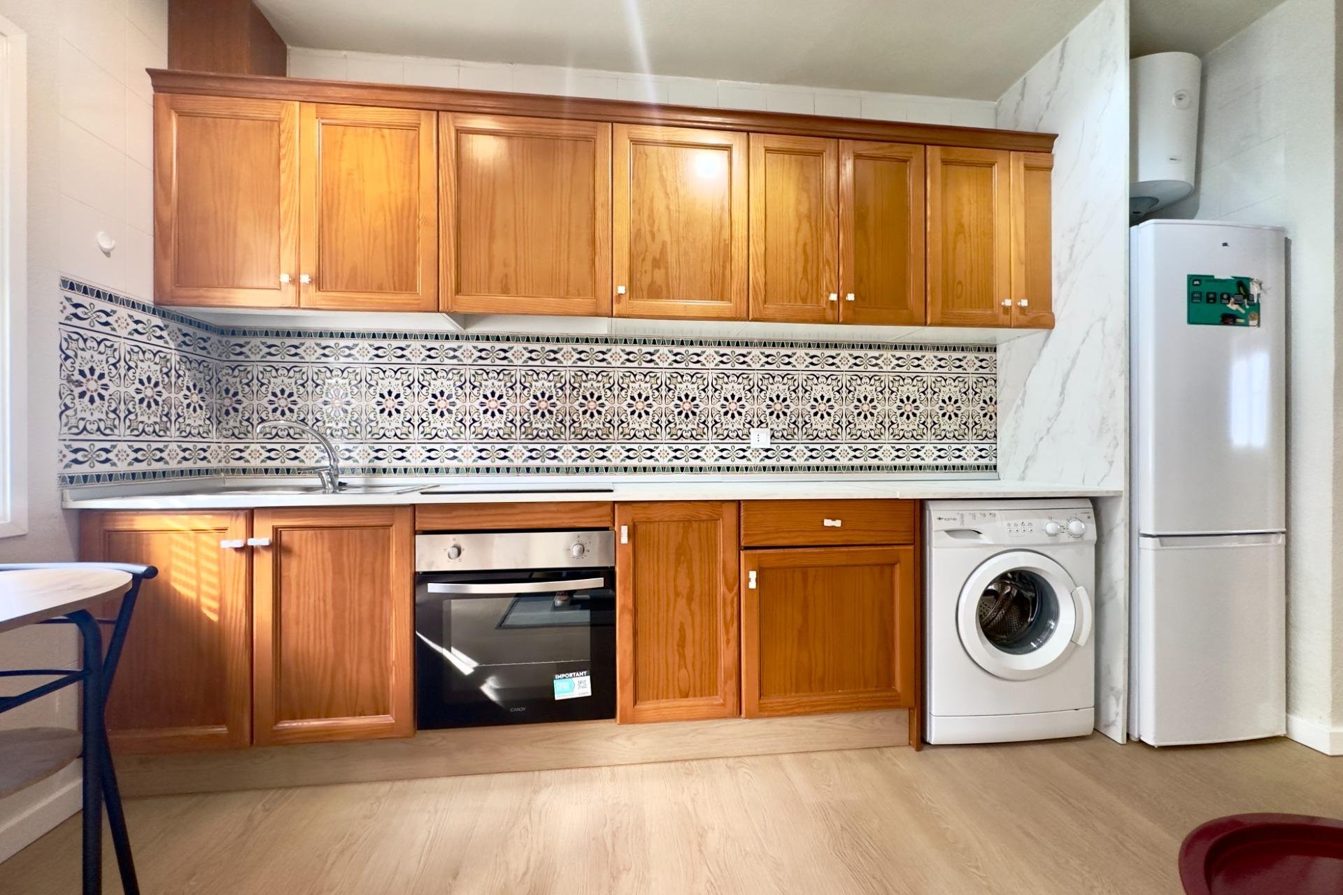 Återförsäljning - Apartment -
Orihuela Costa - La Regia