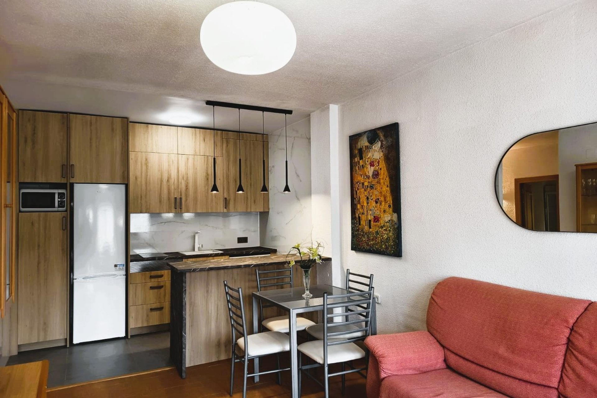 Återförsäljning - Apartment -
Orihuela Costa - La Regia