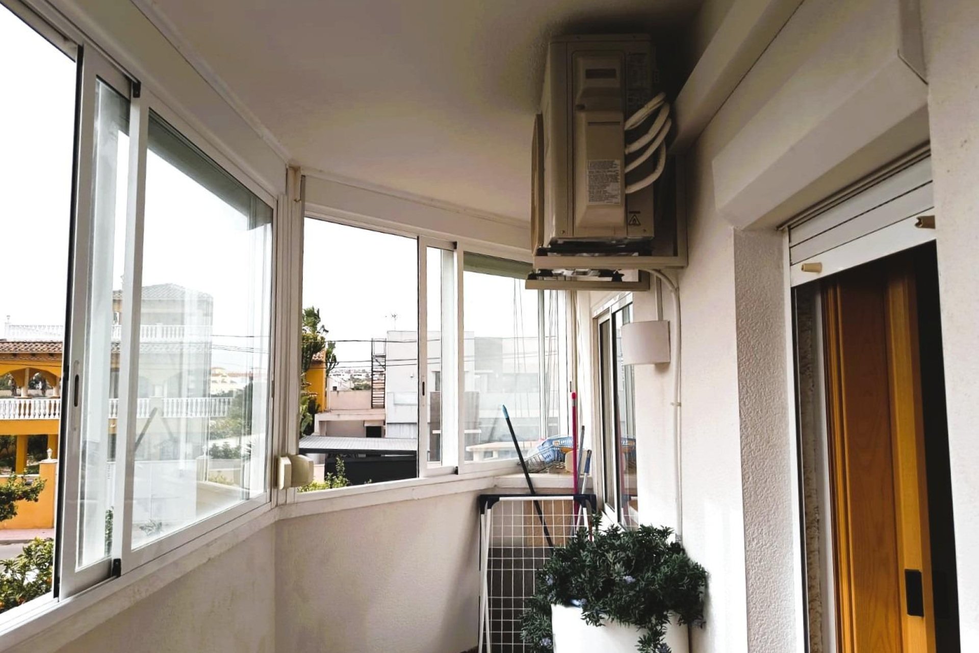 Återförsäljning - Apartment -
Orihuela Costa - La Regia