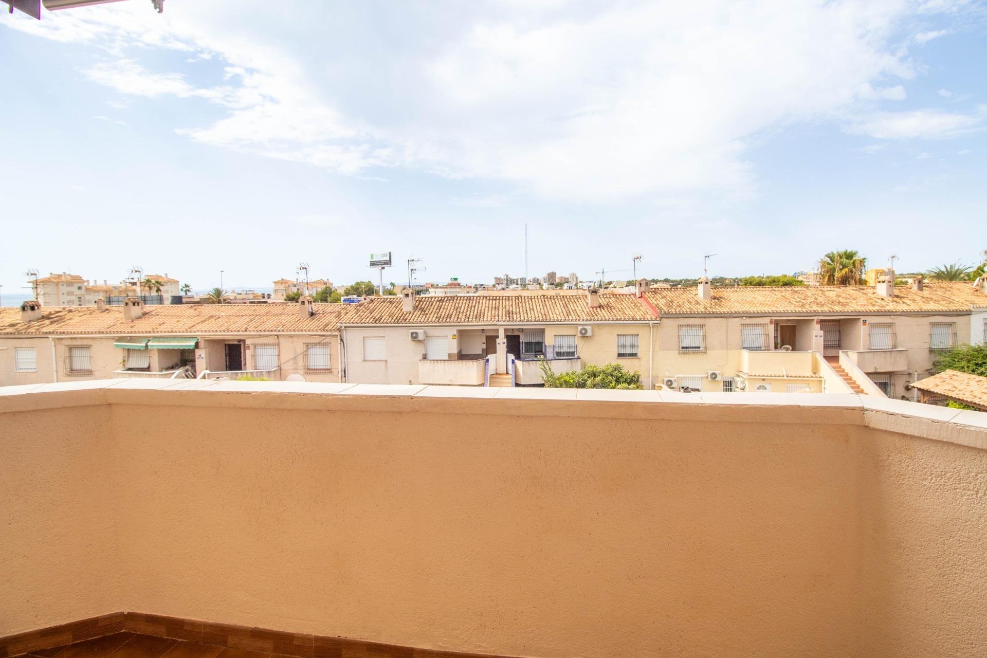 Återförsäljning - Apartment -
Orihuela Costa - La Regia