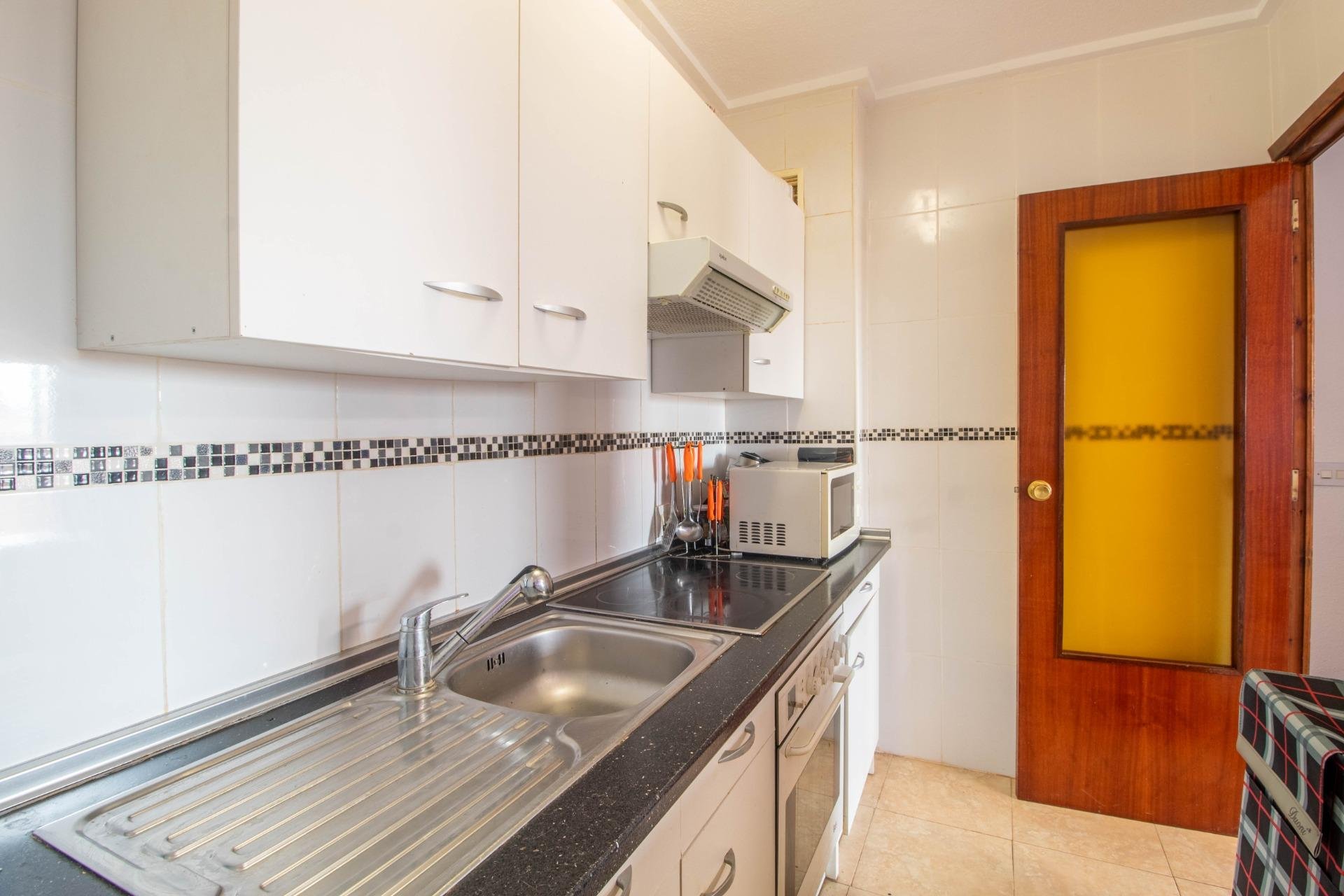 Återförsäljning - Apartment -
Orihuela Costa - La Regia
