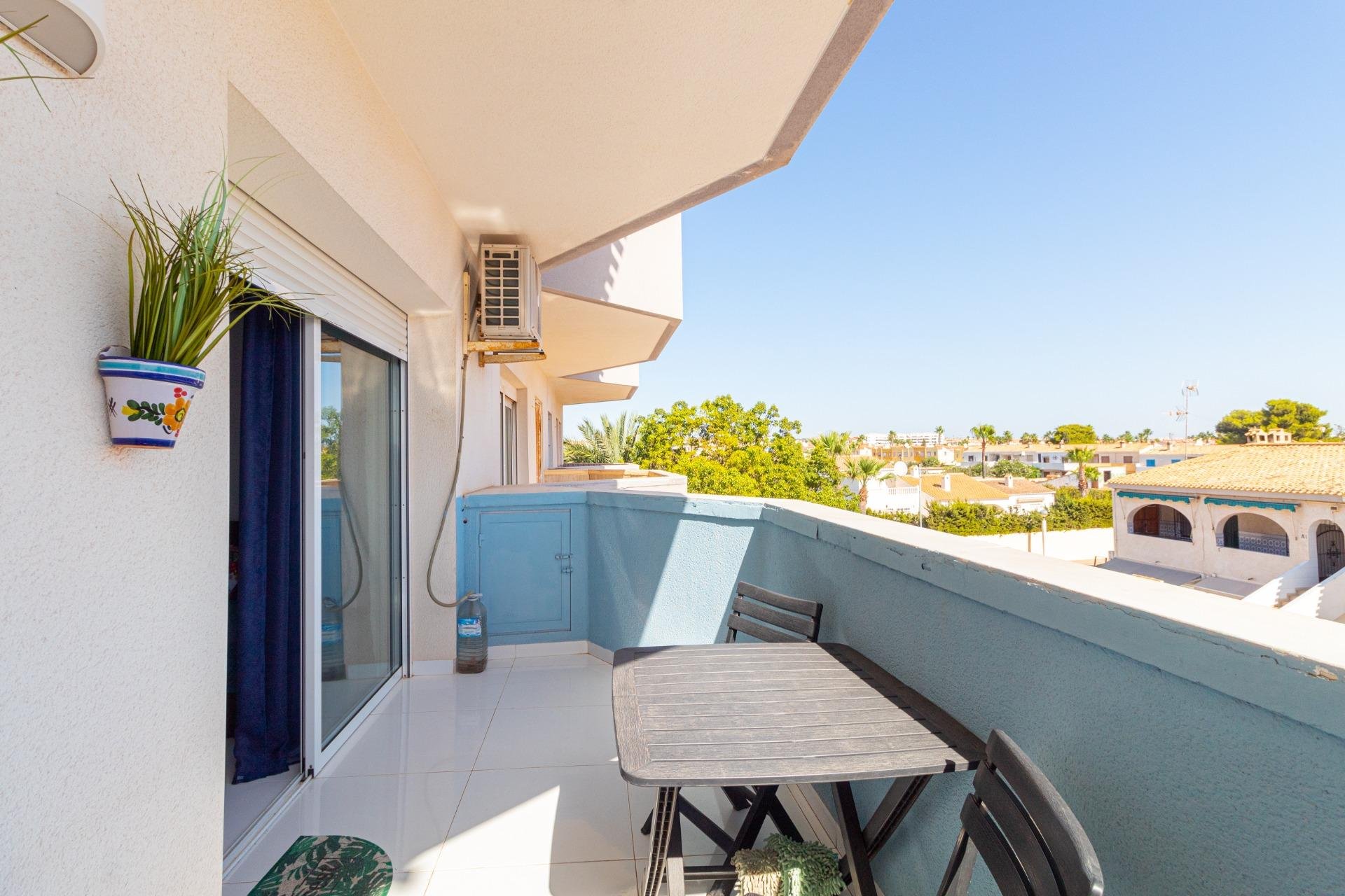 Återförsäljning - Apartment -
Orihuela Costa - La Regia