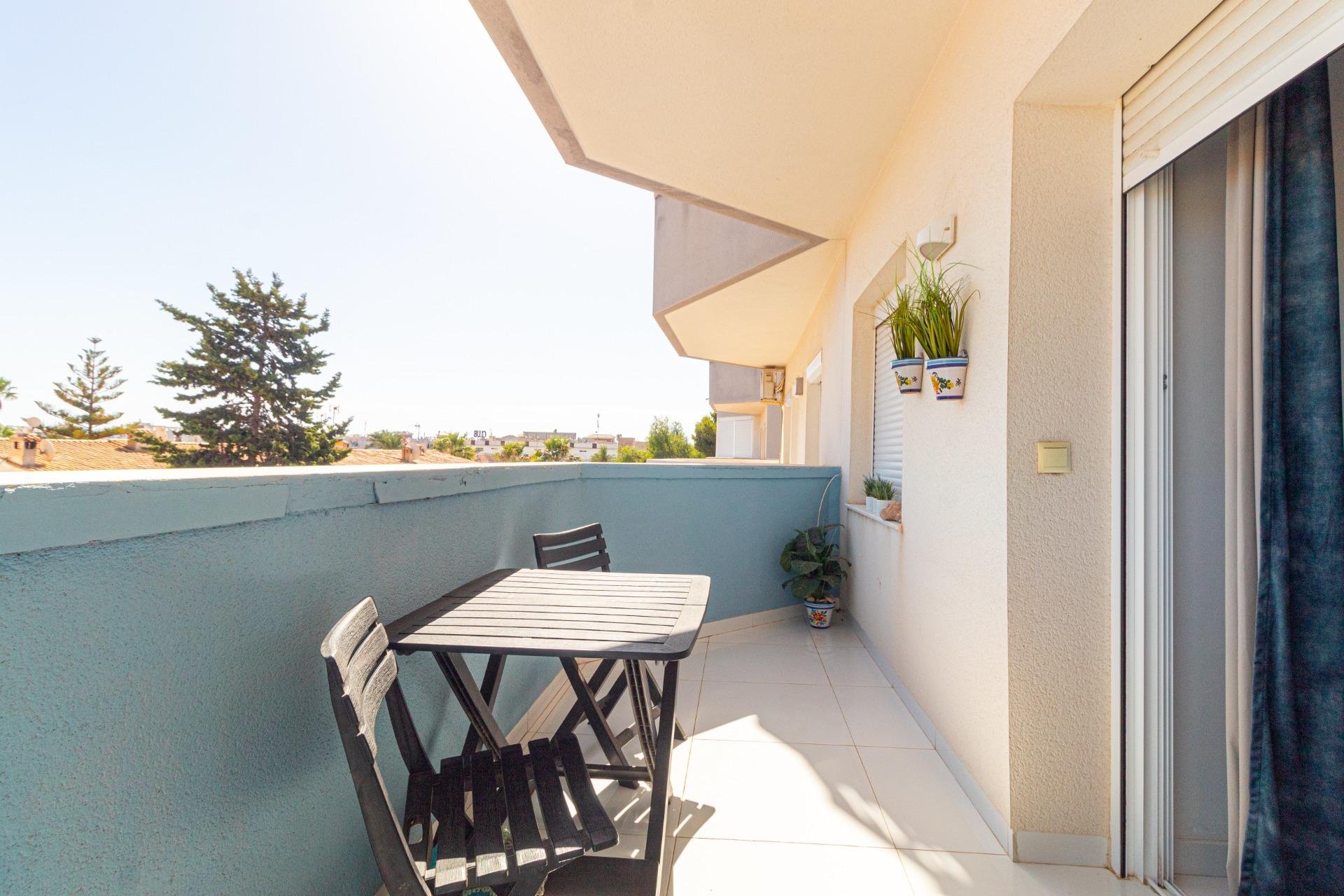 Återförsäljning - Apartment -
Orihuela Costa - La Regia