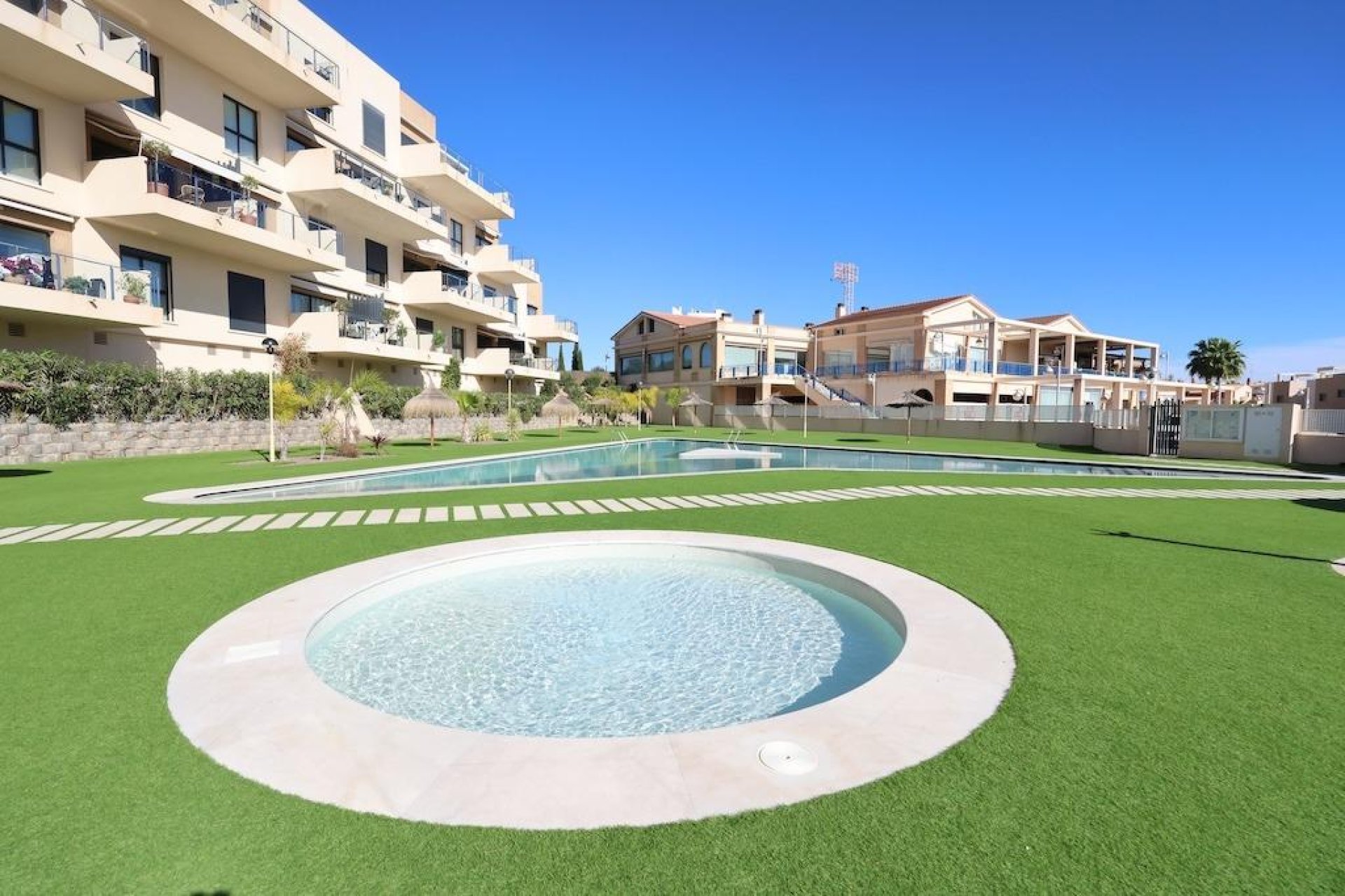 Återförsäljning - Apartment -
Orihuela Costa - La Zenia