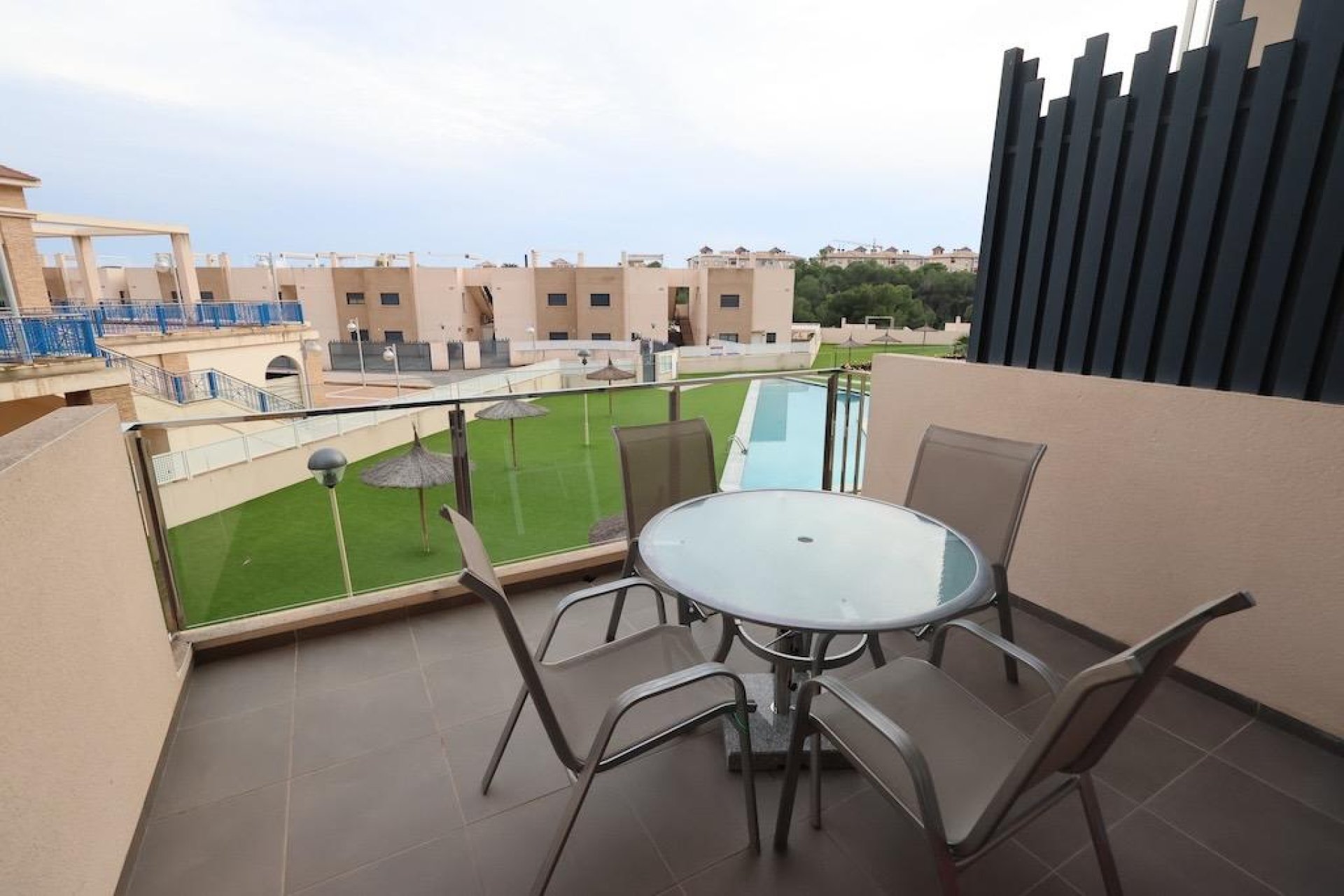 Återförsäljning - Apartment -
Orihuela Costa - La Zenia