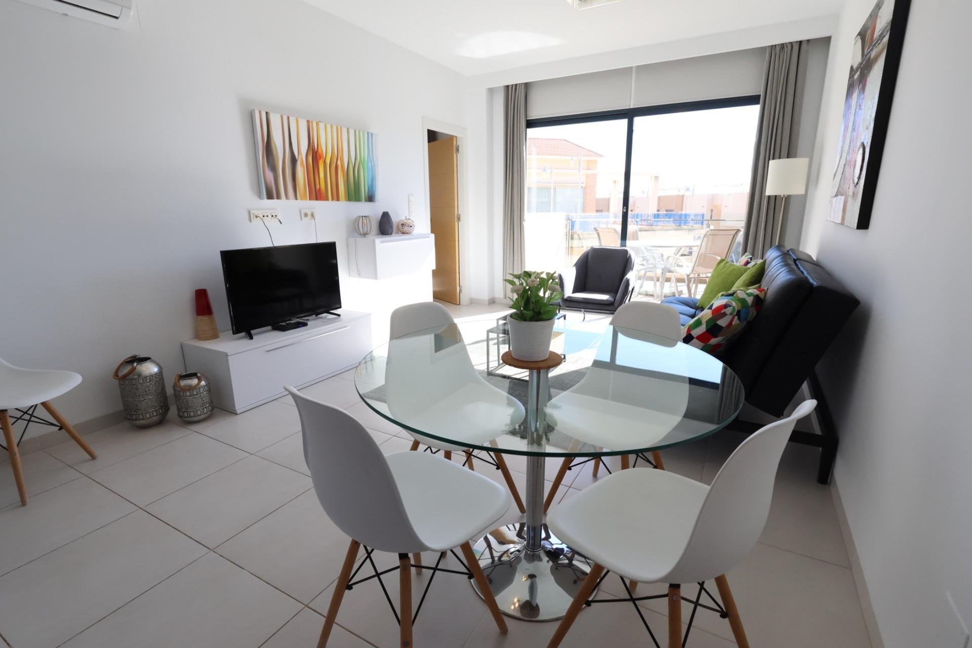 Återförsäljning - Apartment -
Orihuela Costa - La Zenia