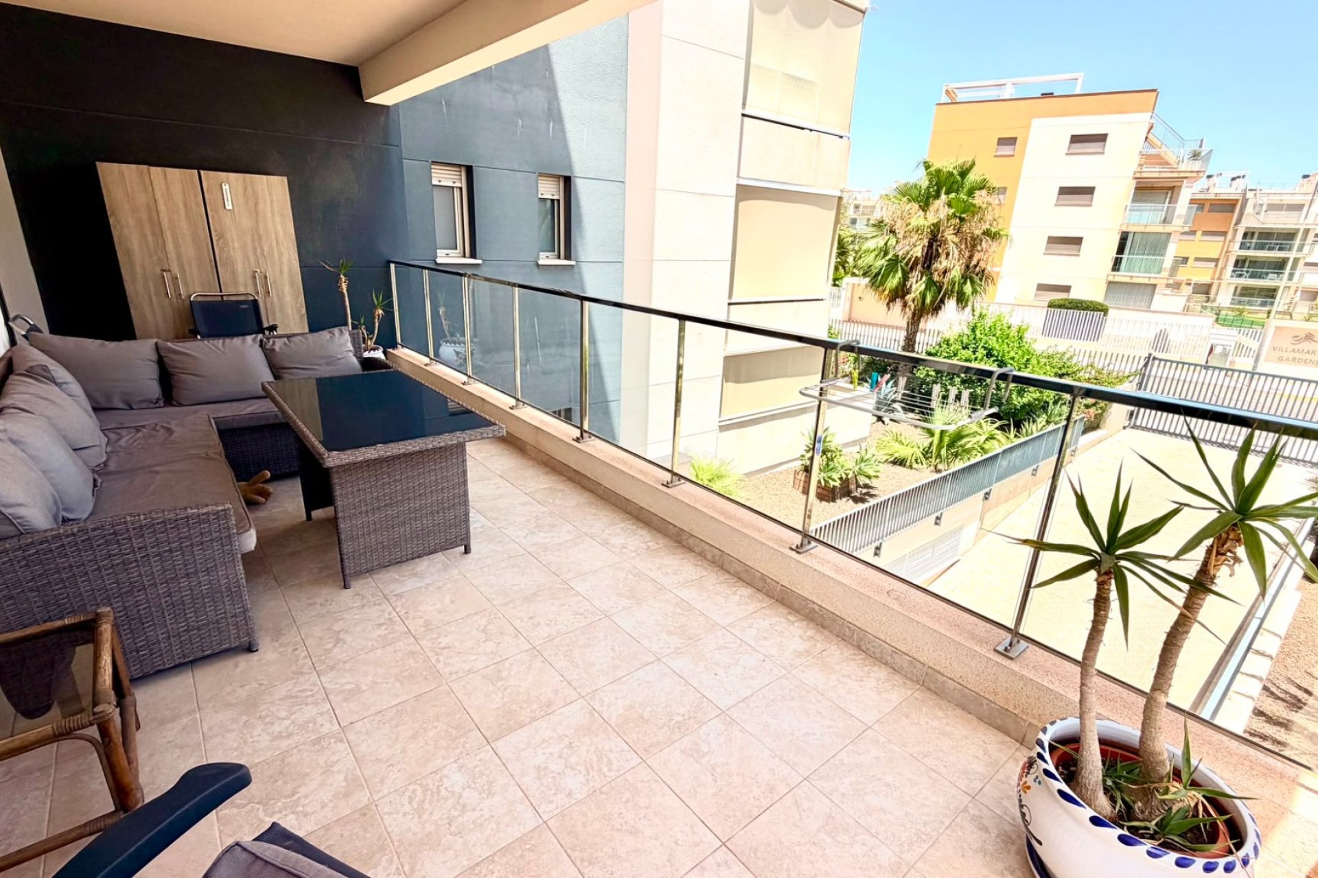 Återförsäljning - Apartment -
Orihuela Costa - La Zenia
