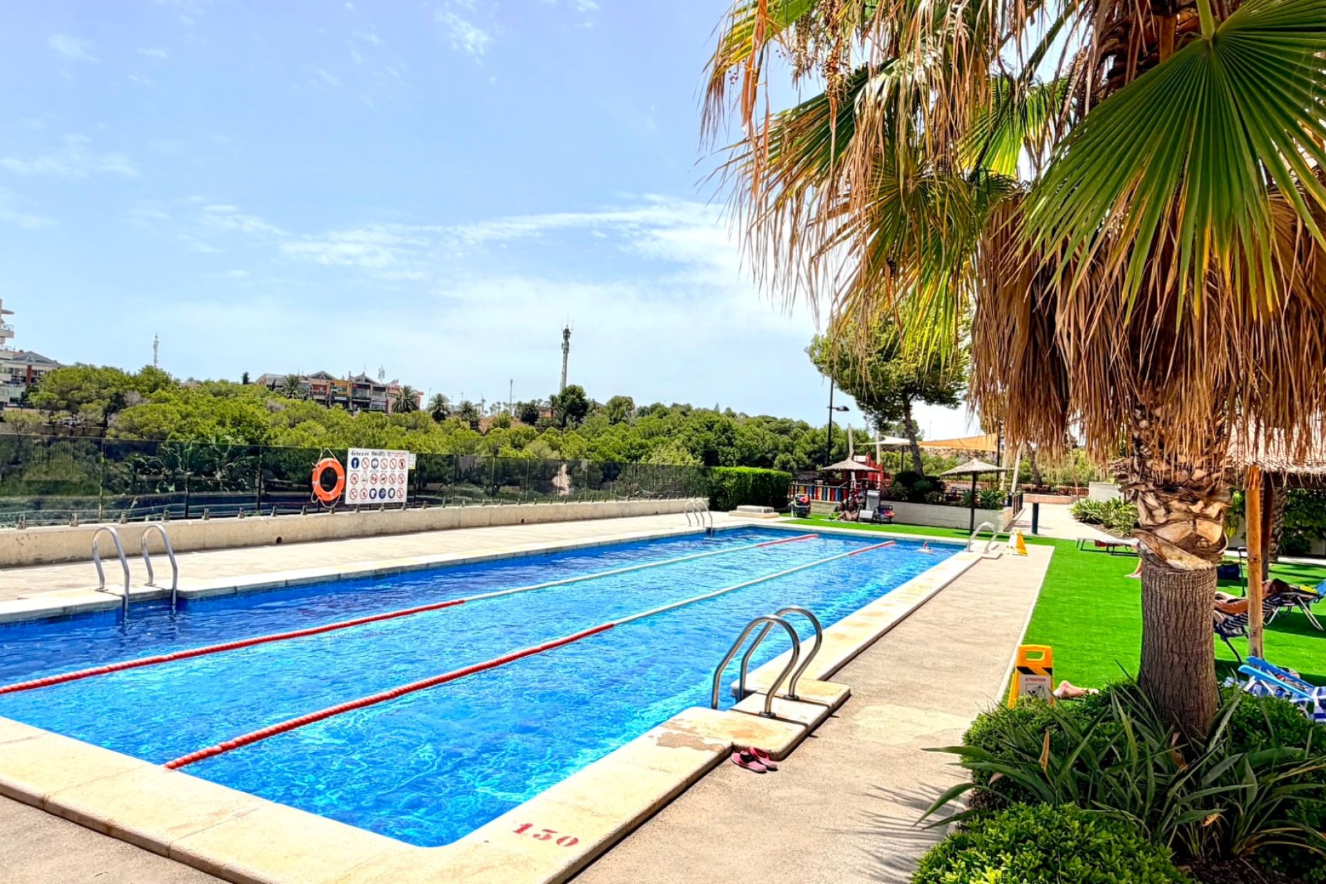 Återförsäljning - Apartment -
Orihuela Costa - La Zenia