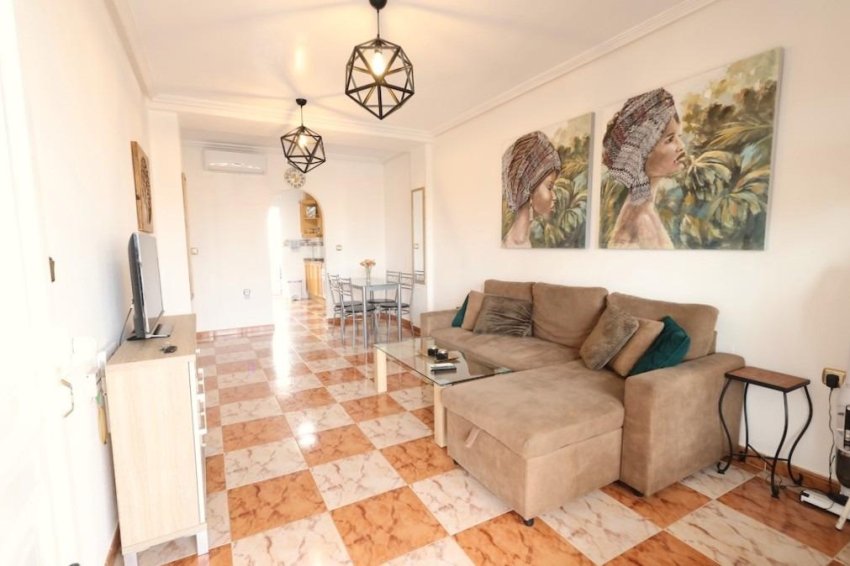 Återförsäljning - Apartment -
Orihuela Costa - La Zenia