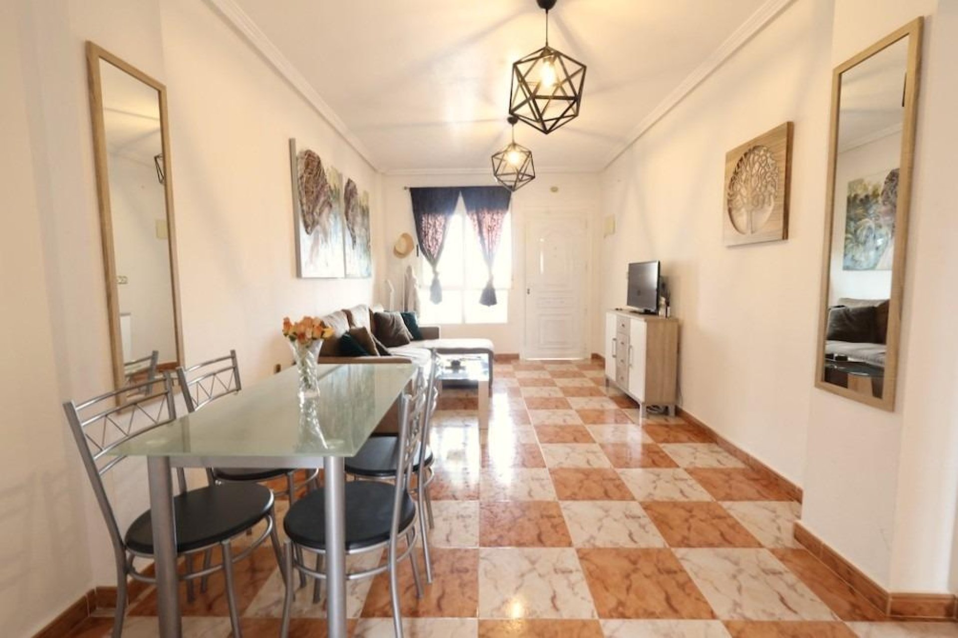 Återförsäljning - Apartment -
Orihuela Costa - La Zenia