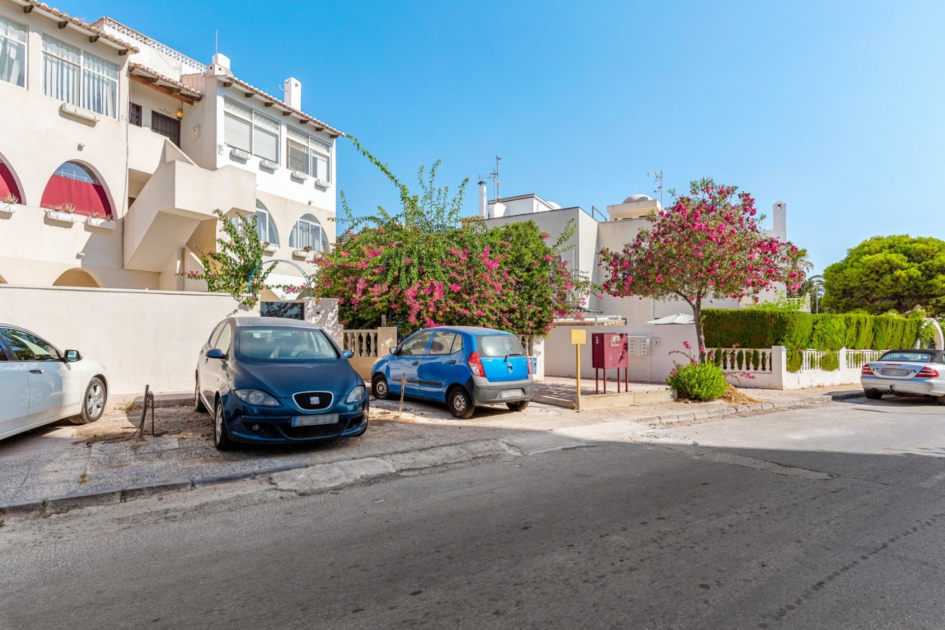 Återförsäljning - Apartment -
Orihuela Costa - La Zenia