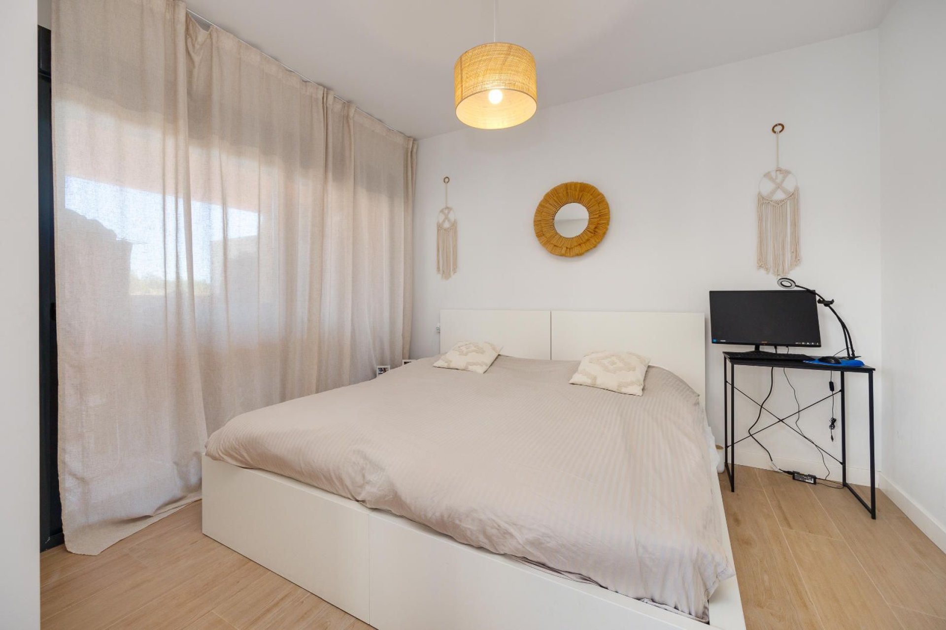 Återförsäljning - Apartment -
Orihuela Costa - Las Filipinas