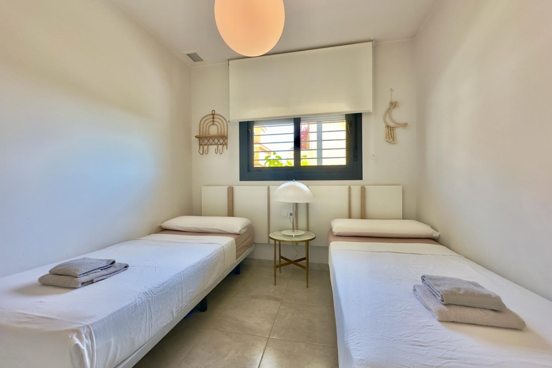 Återförsäljning - Apartment -
Orihuela Costa - Las Filipinas