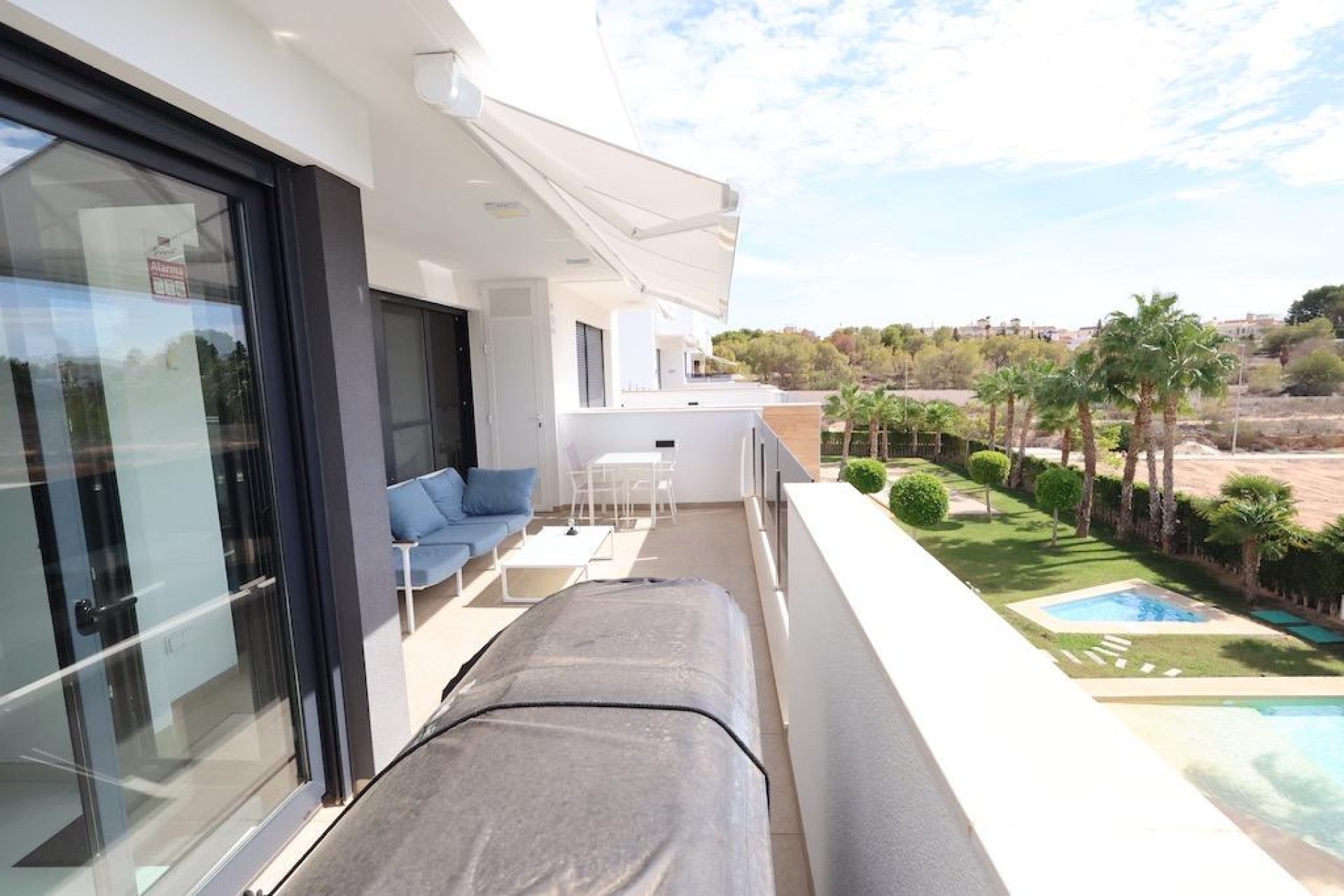 Återförsäljning - Apartment -
Orihuela Costa - Las Mimosas