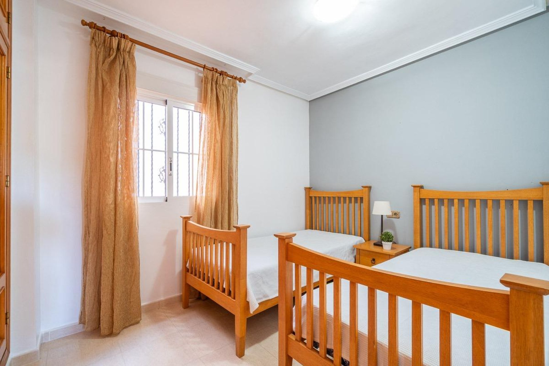 Återförsäljning - Apartment -
Orihuela Costa - Lomas de Cabo Roig-Los Dolses