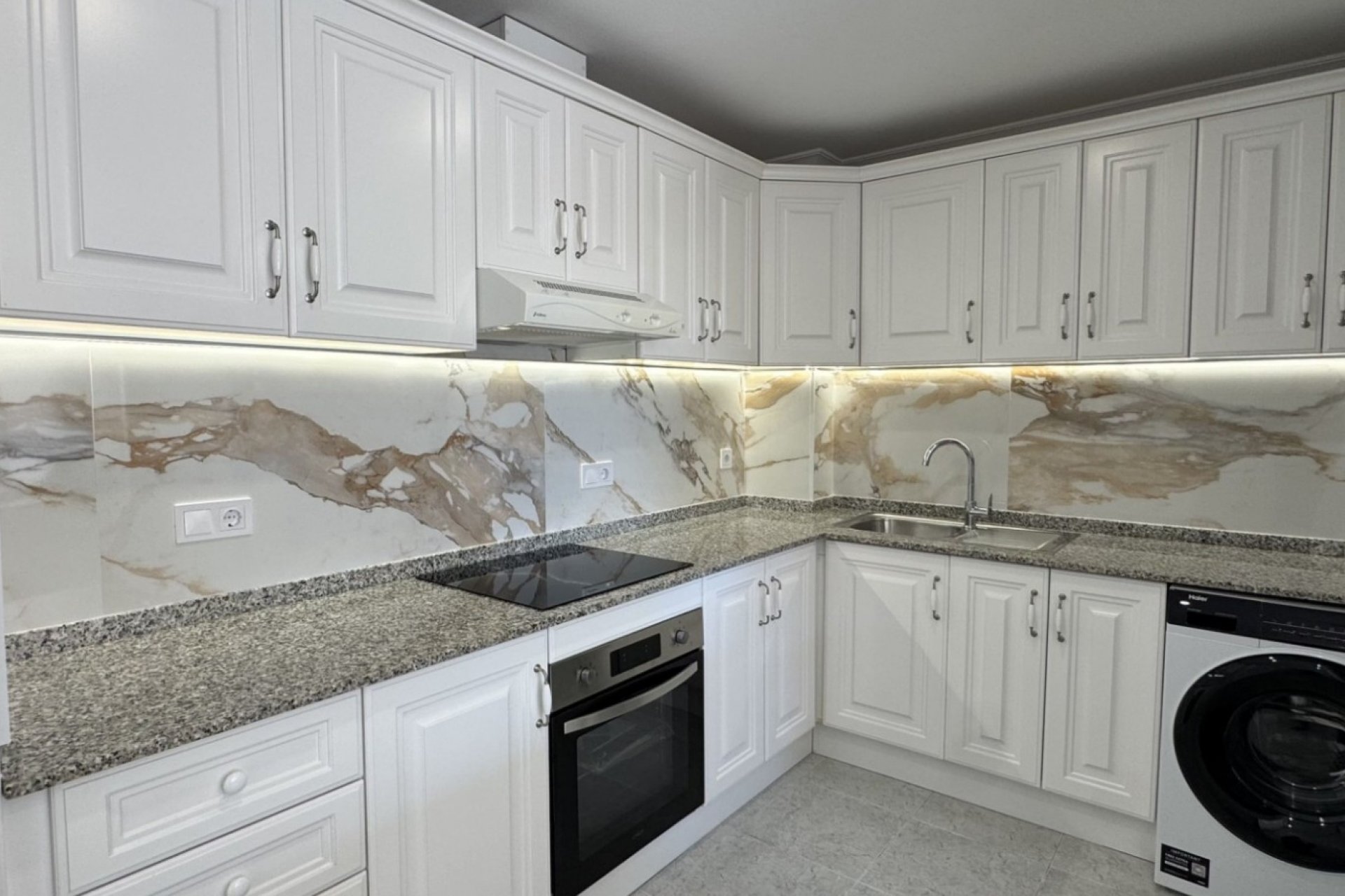 Återförsäljning - Apartment -
Orihuela Costa - Lomas de Campoamor