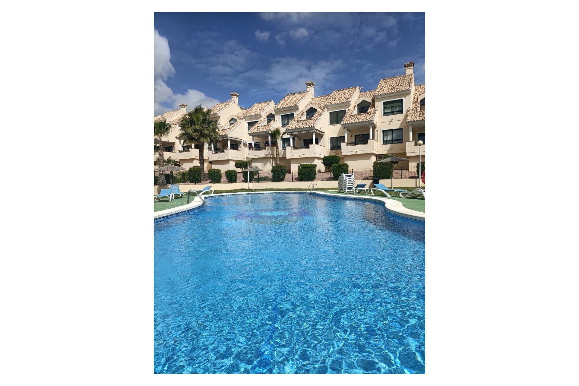 Återförsäljning - Apartment -
Orihuela Costa - Lomas de Campoamor