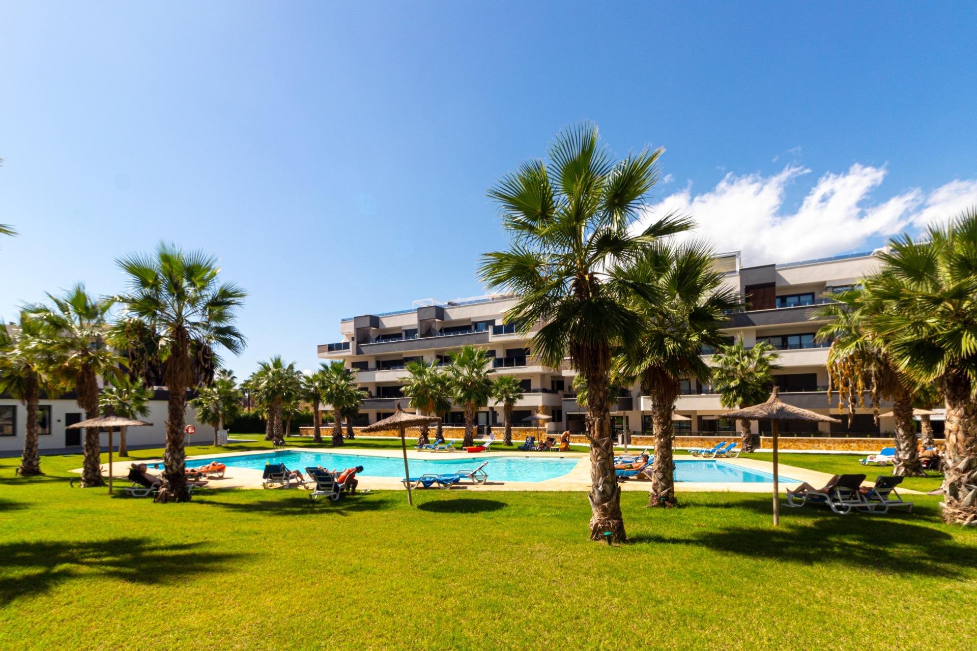 Återförsäljning - Apartment -
Orihuela Costa - Los Almendros-La Florida