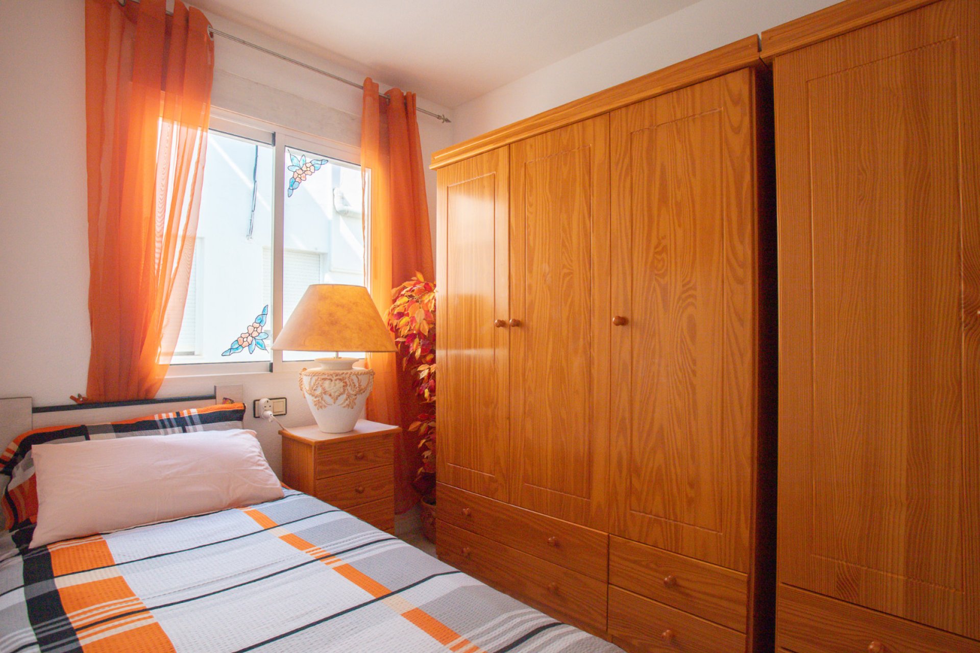 Återförsäljning - Apartment -
Orihuela Costa - Los Almendros-La Florida